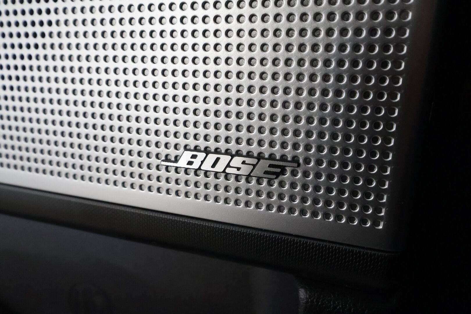 HYUNDAI IONIQ 6 2023 Uniq Elektro 4WD * ACC / ILP / HUD / Sähköpenkit / 360-Kamera / Nahkaverhoiu / Apple&Android * - Merkkihuollettu / Kahdet renkaat - HULLUT AVAJAISHULINAT KORKOTARJOUS 3,29 %