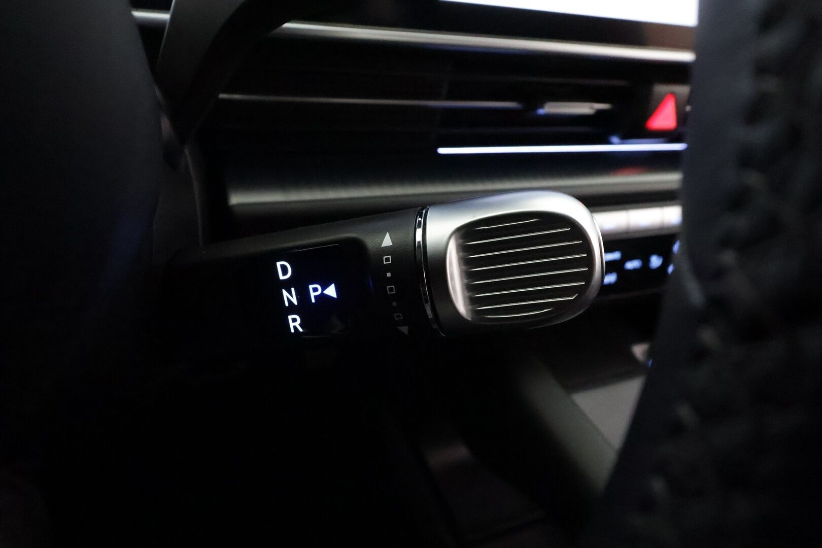 HYUNDAI IONIQ 6 2023 Uniq Elektro 4WD * ACC / ILP / HUD / Sähköpenkit / 360-Kamera / Nahkaverhoiu / Apple&Android * - Merkkihuollettu / Kahdet renkaat - HULLUT AVAJAISHULINAT KORKOTARJOUS 3,29 %