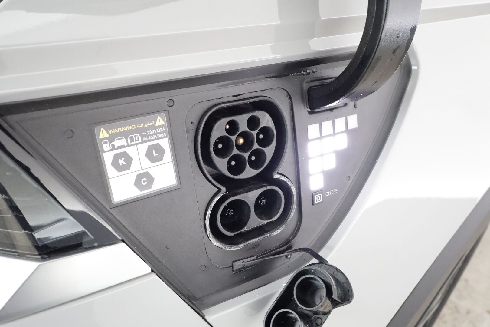 HYUNDAI IONIQ 5 2024 hv Style 5d * ILP / ACC / LED / P.Kamera / Kaistavahti / Keyless / Ilmastoidut nahat *