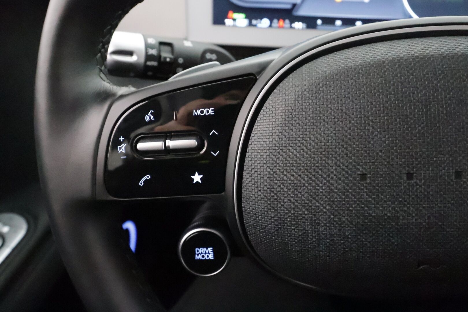 HYUNDAI IONIQ 5 2024 Style 5d * Lämpöpumppu / Adapt. vak. / LED / P.Kamera / Kaistavahti / Keyless / Ilmastoidut nahat * - HULLUT AVAJAISHULINAT KORKOTARJOUS 3,29 %