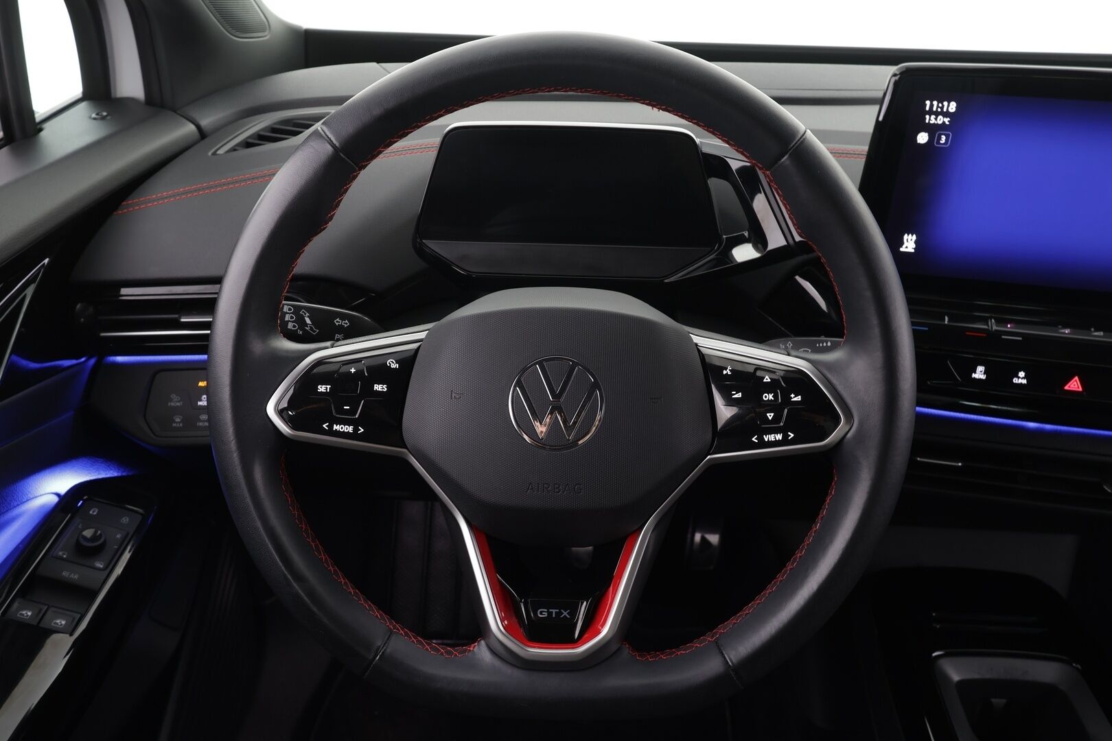 VOLKSWAGEN ID.5 2023 GTX Dual Motor AWD 220kW - KATSO MIHIN POIKKEUKSELLISEEN KAMPANJAHINTAAN! | ACC | ILP | IQ-Light | Hierovat muistipenkit | Kamera | Keyless | Merkkihuollettu | SoH 93.3 % | Kahdet OEM vanteet | ALV