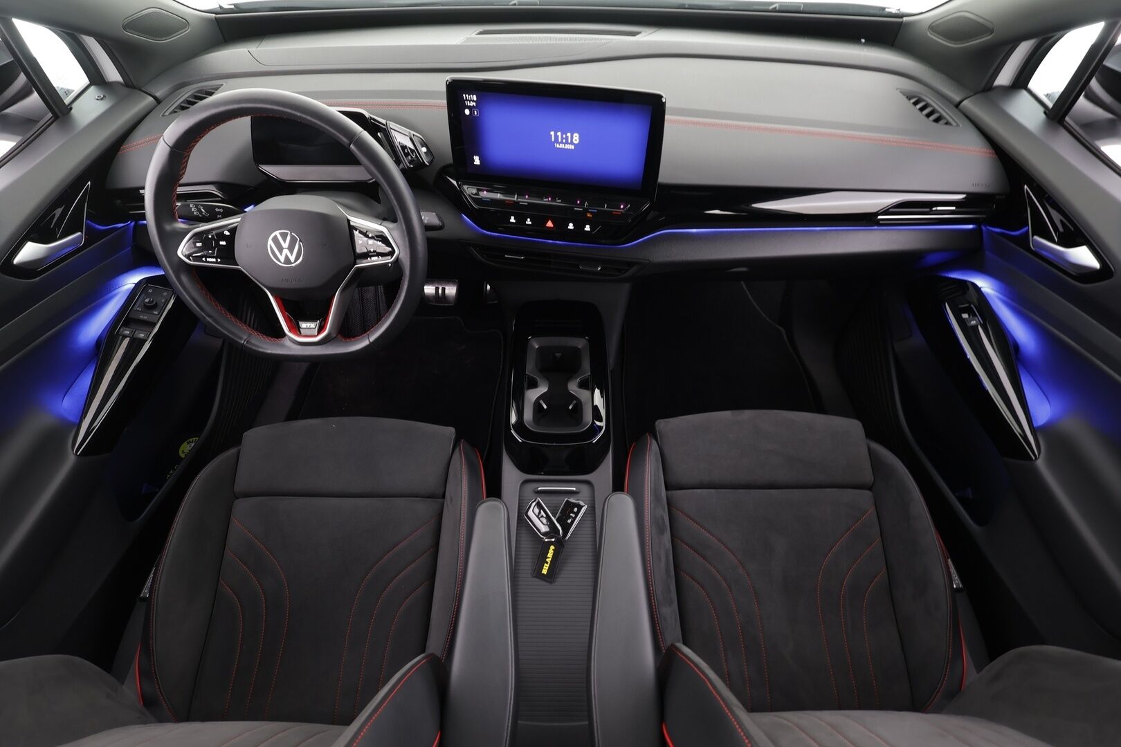 VOLKSWAGEN ID.5 2023 GTX Dual Motor AWD 220kW - KATSO MIHIN POIKKEUKSELLISEEN KAMPANJAHINTAAN! | ACC | ILP | IQ-Light | Hierovat muistipenkit | Kamera | Keyless | Merkkihuollettu | SoH 93.3 % | Kahdet OEM vanteet | ALV