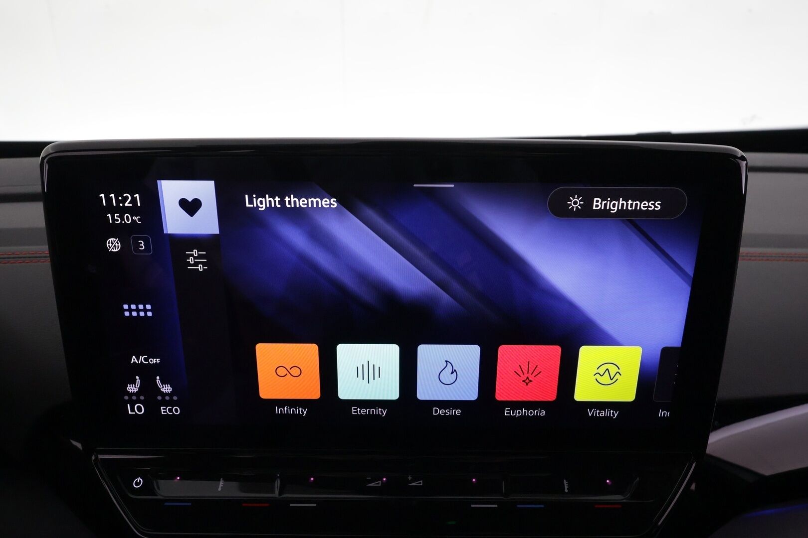 VOLKSWAGEN ID.5 2023 GTX Dual Motor AWD 220kW *ACC / ILP / IQ-Light / Hierovat muistipenkit / Kamera / Keyless* - Merkkihuollettu / Akku kuntotarkastettu / Kahdet OEM vanteet