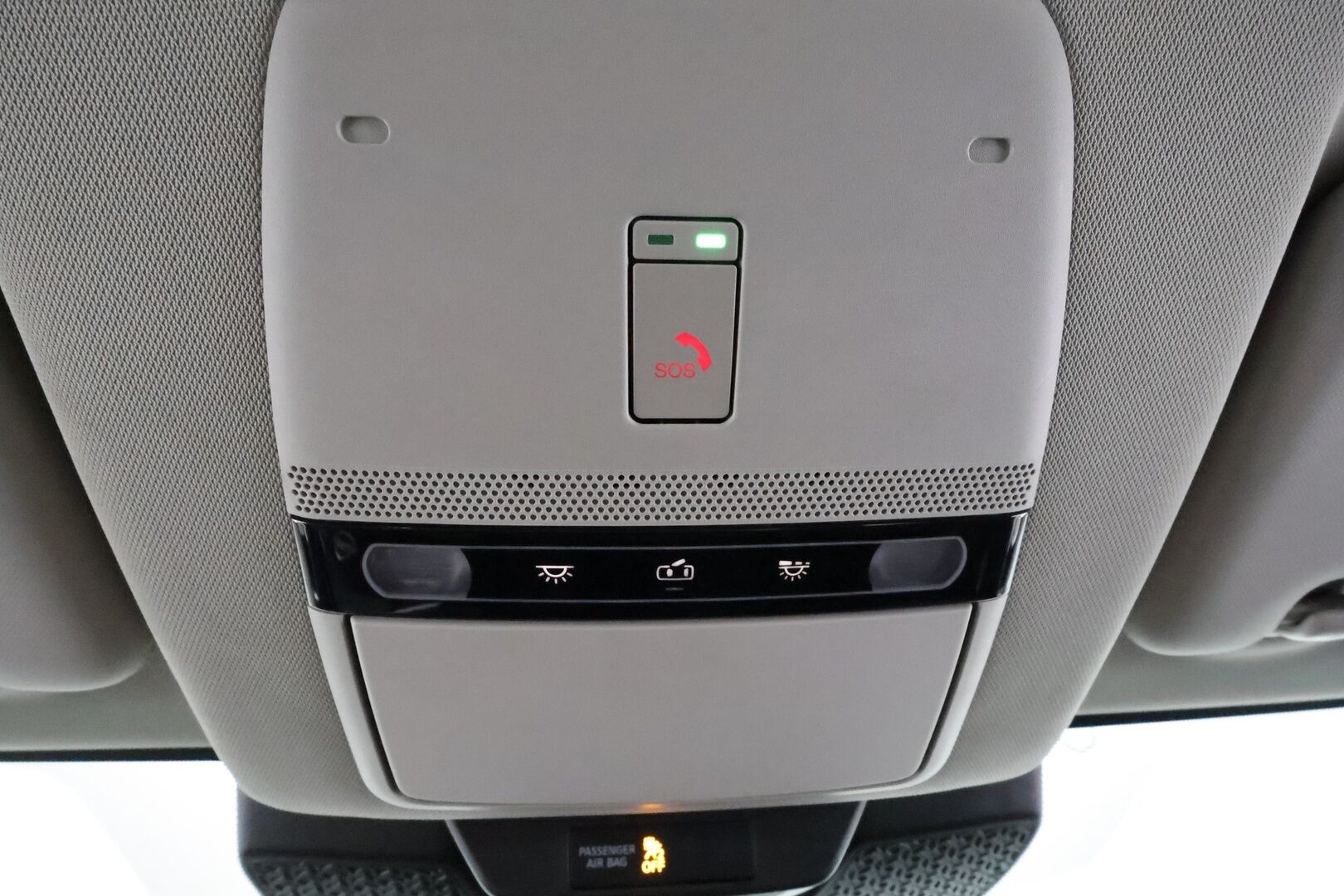 NISSAN ARIYA 2023 87kWh Advance 2WD 22kw charger * ACC / LED / 360 / Sähköpenkit / Navi / Digimittaristo / Kaistavahti / Keyless * - Kahdet renkaat aluvanteilla / Suomi-auto - HULLUT AVAJAISHULINAT KORKOTARJOUS 3,29 %