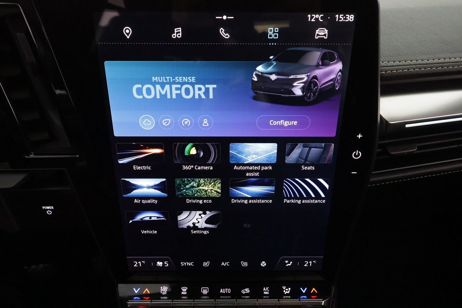 RENAULT MEGANE 2022 E-tech Electric 220hv Iconic * H&K / ILP / Koukku / ACC / LED / 360 / Hierovat Comfort-nahat Muistilla / Navi * - Kahdet renkaat aluvanteila