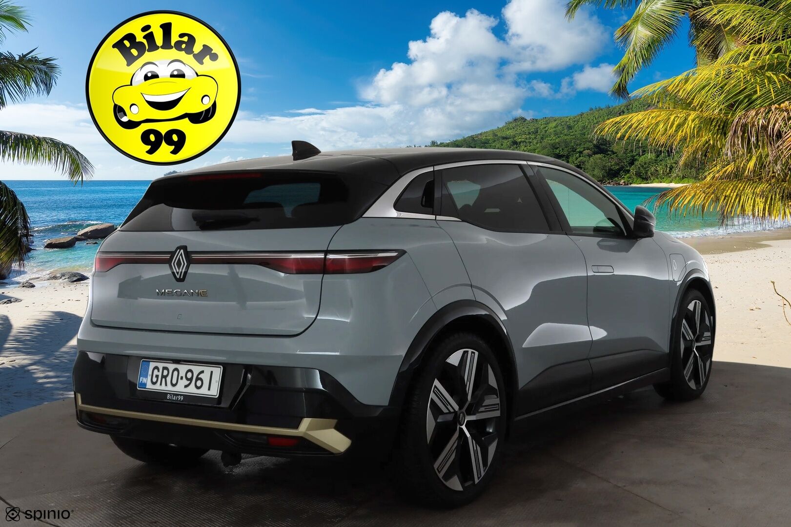 RENAULT MEGANE 2022 E-tech Electric 220hv Iconic * H&K / ILP / Koukku / ACC / LED / 360 / Hierovat Comfort-nahat Muistilla / Navi * - Kahdet renkaat aluvanteila