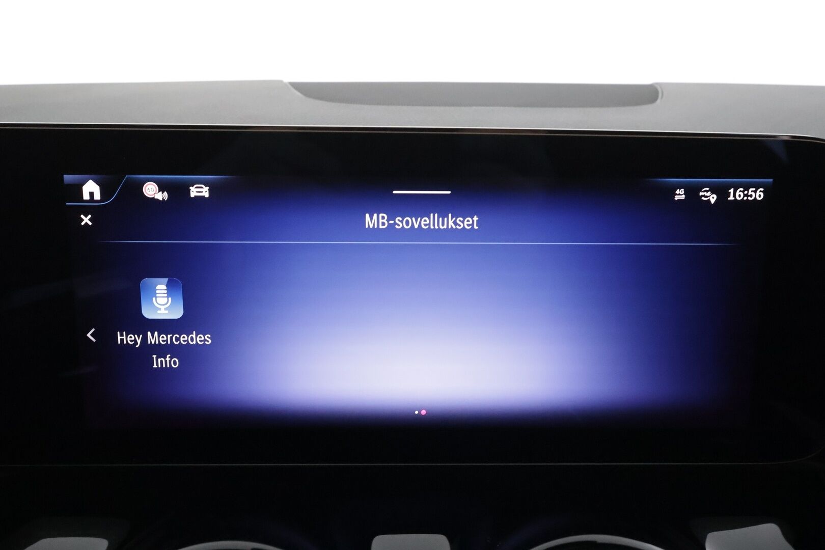 MERCEDES-BENZ EQA 2025 300 4Matic AMG Line * LED / Sportpenkki / Widecreen / P.Kamera / Navi / Kaistavahti / Katveavustin *