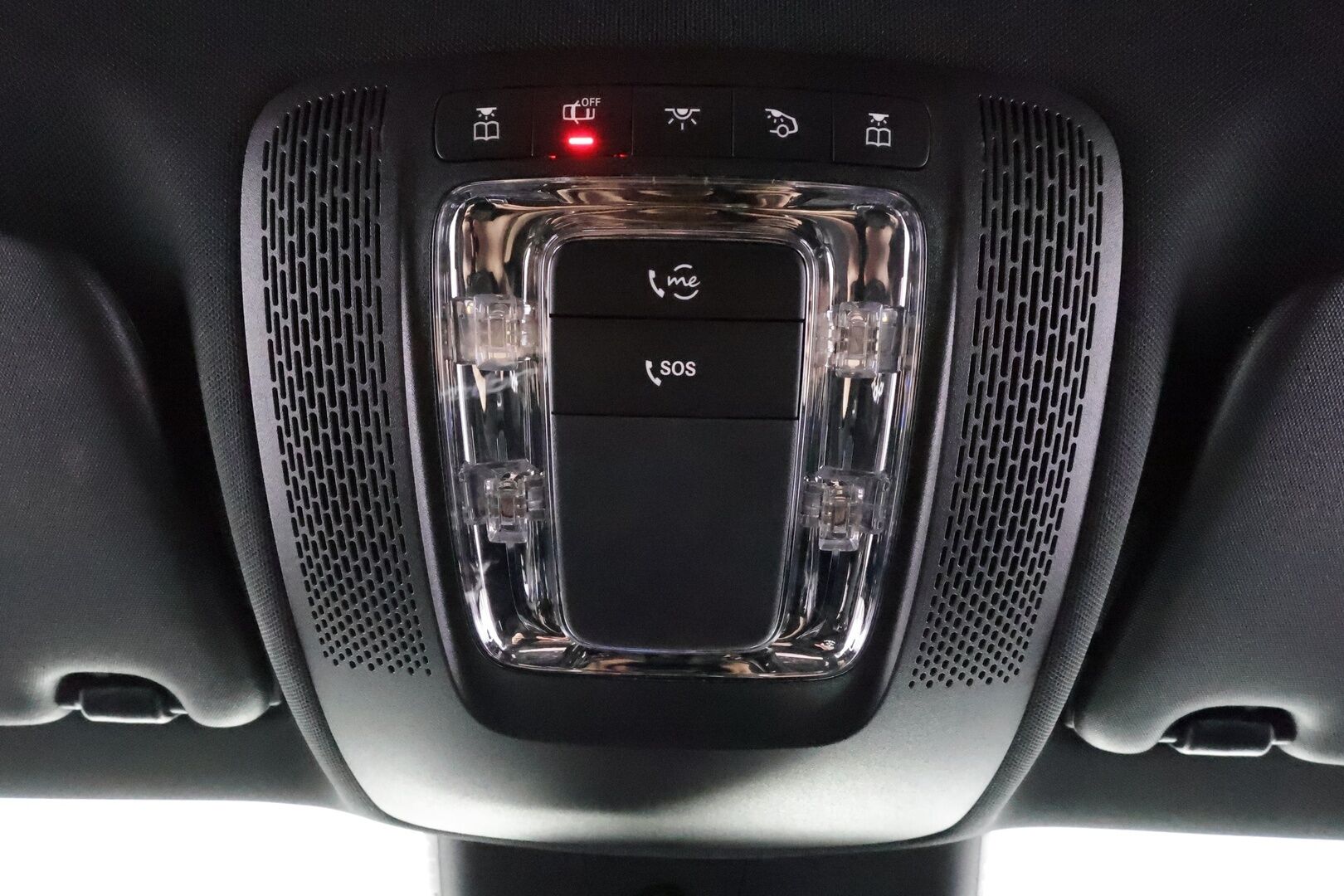 MERCEDES-BENZ EQA 2025 300 4Matic AMG Line * LED / Sportpenkki / Widecreen / P.Kamera / Navi / Kaistavahti / Katveavustin *