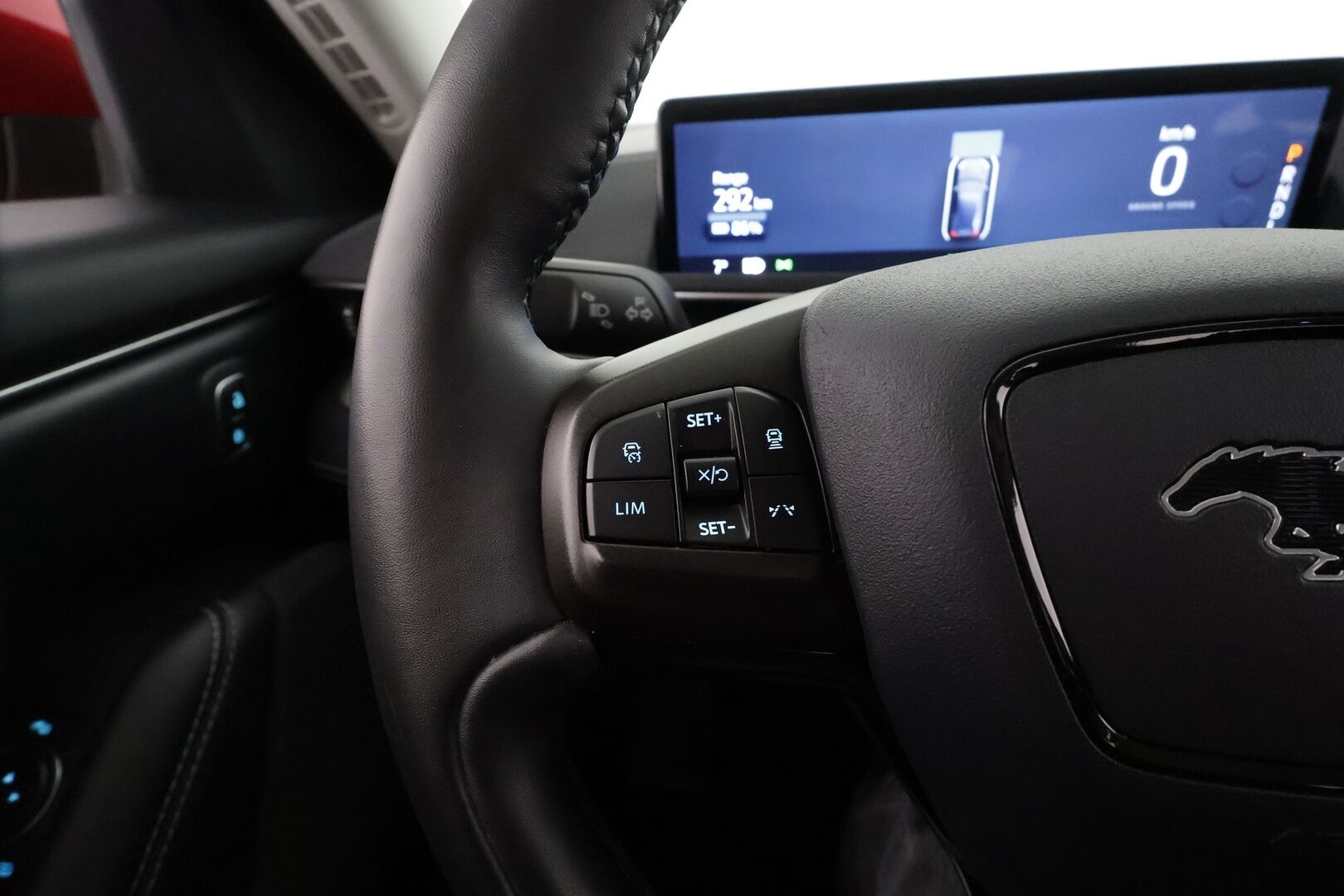 FORD MUSTANG MACH-E 2022 269hv RWD * ACC / LED / P.Kamera / Timanttinahat / Navi / Kaistavahti / Keyless * - Akku kuntotarkastettu / Merkkihuollot - HULLUT AVAJAISHULINAT KORKOTARJOUS 3,29 %