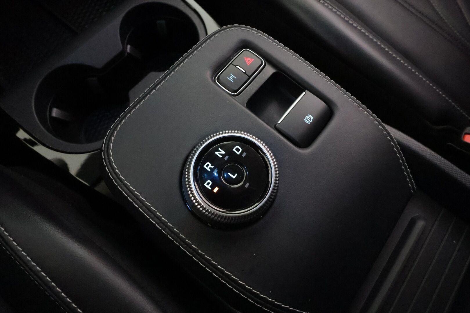 FORD MUSTANG MACH-E 2022 269hv RWD * ACC / LED / P.Kamera / Timanttinahat / Navi / Kaistavahti / Keyless * - Akku kuntotarkastettu / Merkkihuollot - HULLUT AVAJAISHULINAT KORKOTARJOUS 3,29 %