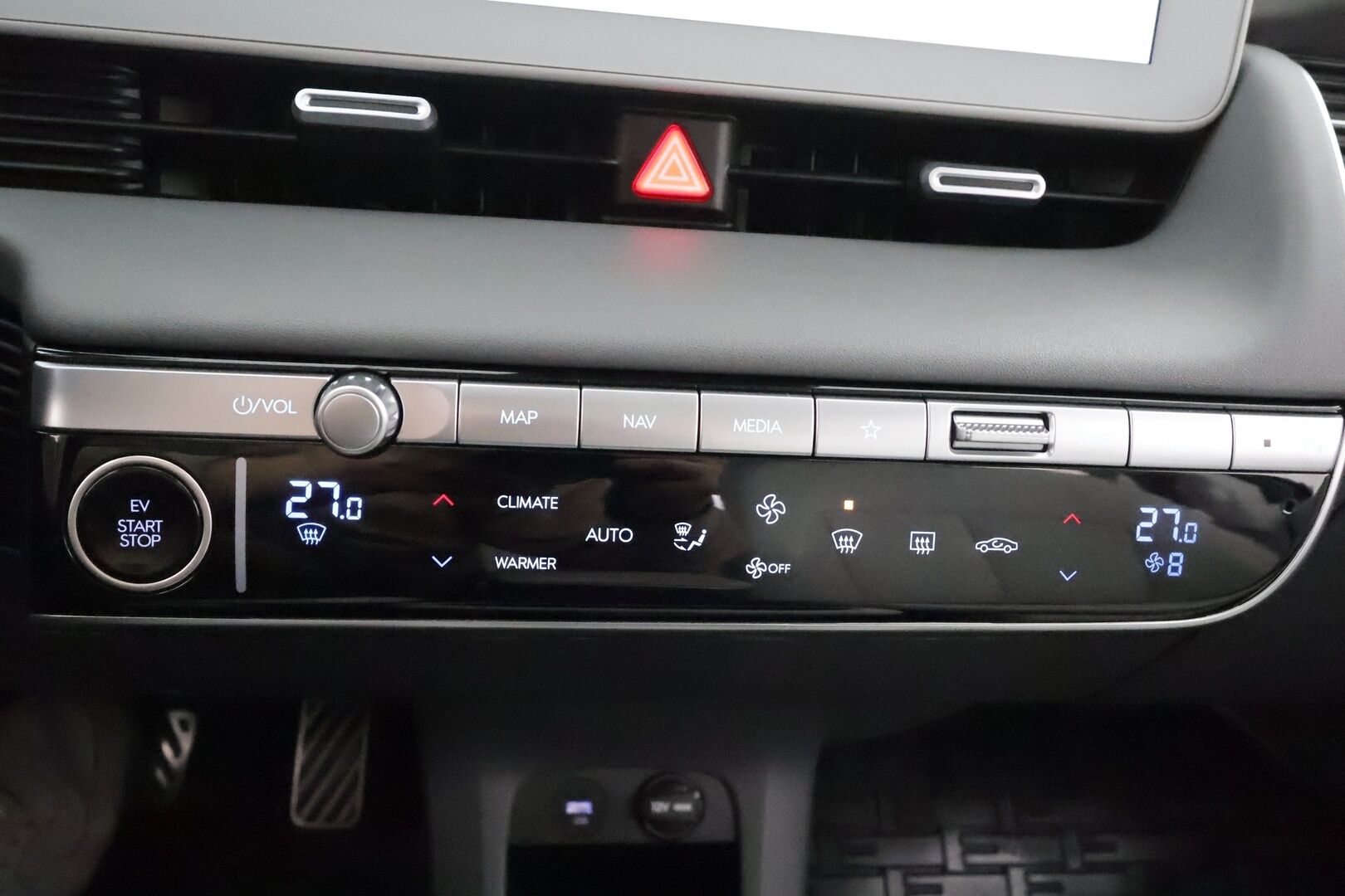 HYUNDAI IONIQ 5 2023 77 kWh 325 hv AWD Premium * ILP / Lasikatto / ACC / LED / Bose / Ilmastoitu Comfort-penkki Muistilla * - Akku kuntotarkastettu / HUD / 360 Kamera 