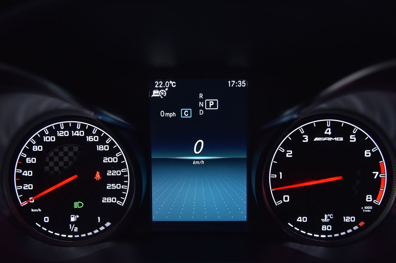 Mercedes-Benz C 43 AMG 2019 ** Facelift / Burmester / Perf.putkisto / Distronic+ / Multibeam LED / HUD / Panoraama ** - ** Juuri saapui / Juuri katsastettu / Kahdet renkaat aluilla / Näyttävä ** - HULLUT AVAJAISHULINAT KORKOTARJOUS 3,29 %