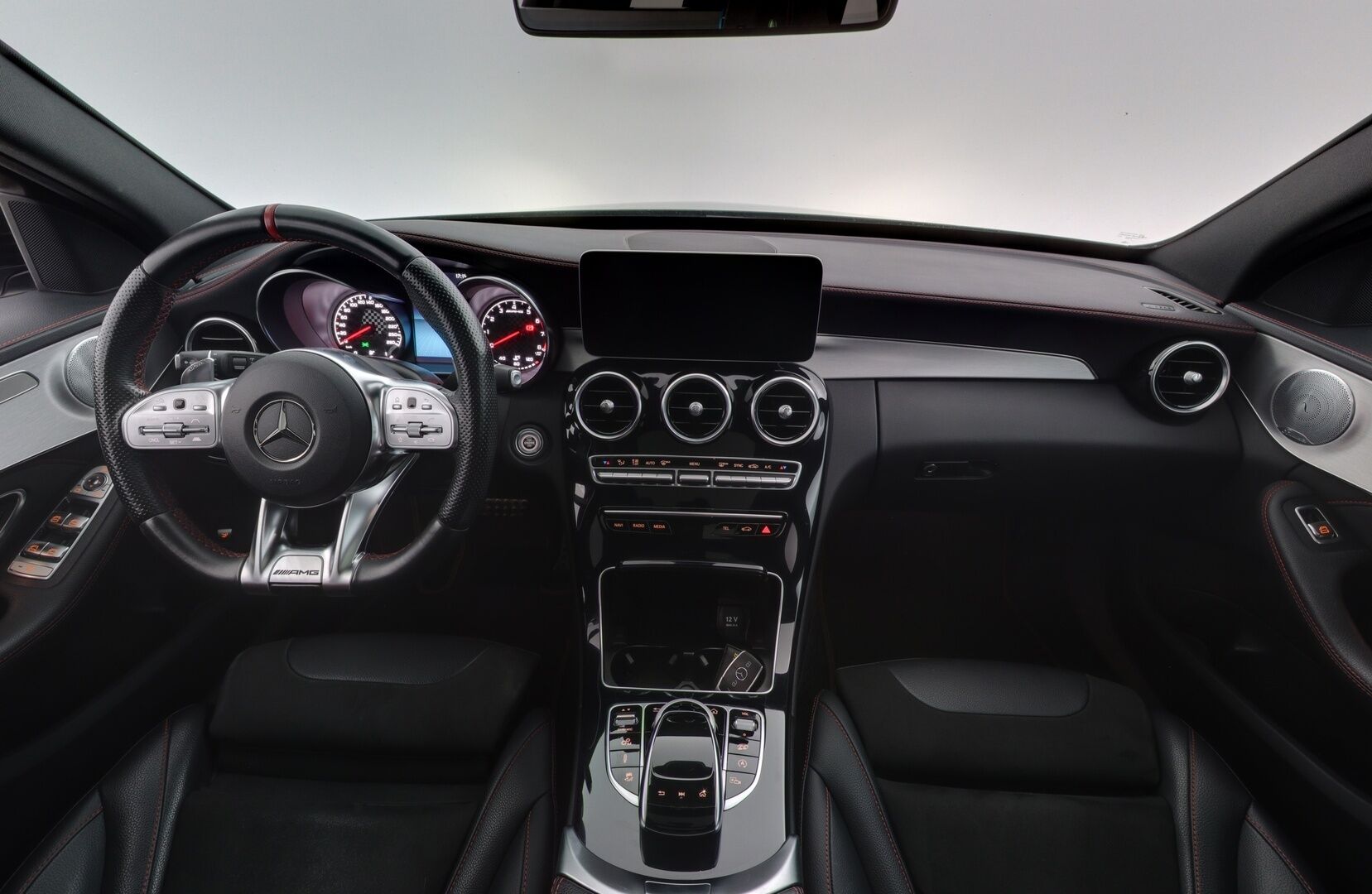 Mercedes-Benz C 43 AMG 2019 ** Facelift / Burmester / Perf.putkisto / Distronic+ / Multibeam LED / HUD / Panoraama ** - ** Juuri saapui / Juuri katsastettu / Kahdet renkaat aluilla / Näyttävä ** - HULLUT AVAJAISHULINAT KORKOTARJOUS 3,29 %