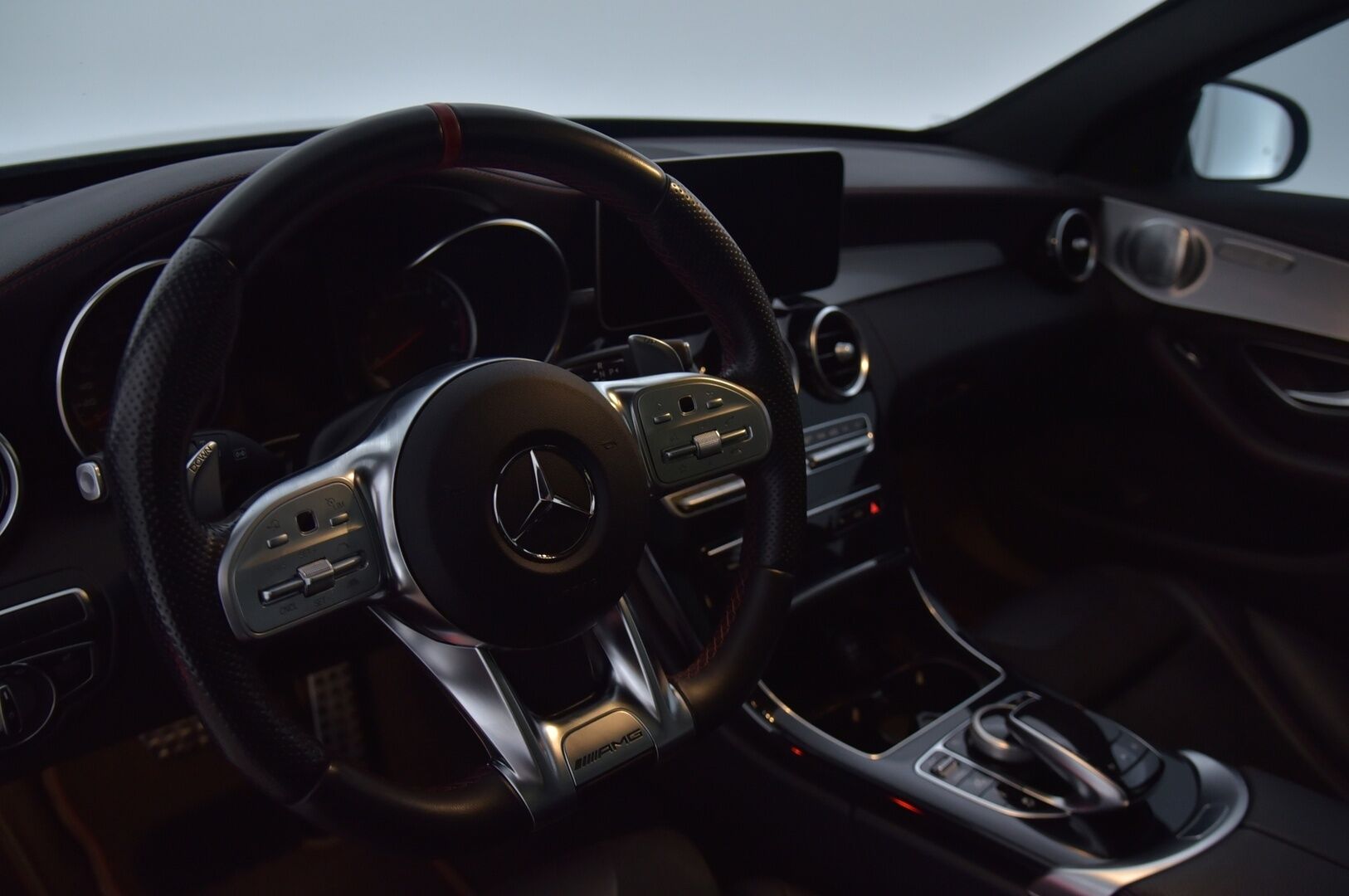 Mercedes-Benz C 43 AMG 2019 ** Facelift / Burmester / Perf.putkisto / Distronic+ / Multibeam LED / HUD / Panoraama ** - ** Juuri saapui / Juuri katsastettu / Kahdet renkaat aluilla / Näyttävä ** - HULLUT AVAJAISHULINAT KORKOTARJOUS 3,29 %