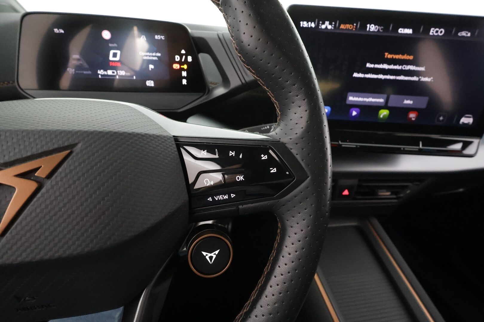 CUPRA BORN 2023 e-Boost 170 kW * ILP / ACC / LED / P.Kamera / Kaistavahti / Navi / Keyless * - Kattavat ajoavustimet / 2x Latauskaapelit / Kahdet renkaat