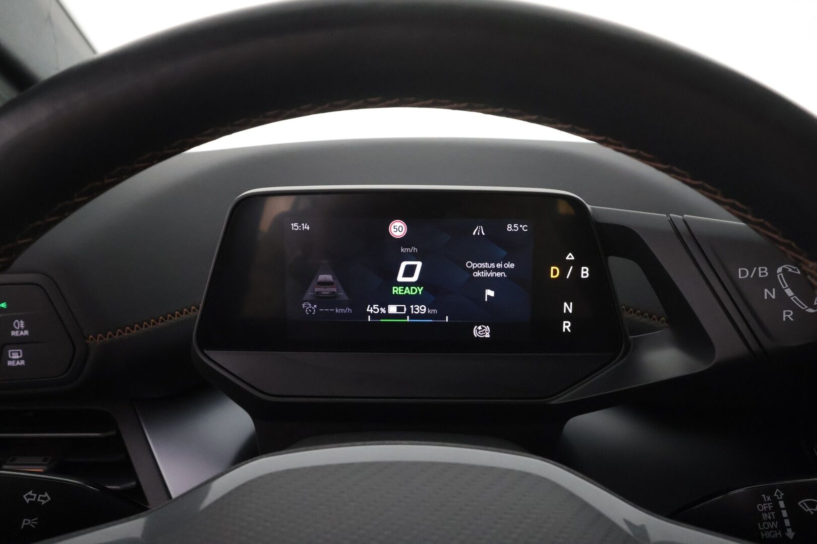 CUPRA BORN 2023 e-Boost 170 kW * ILP / ACC / LED / P.Kamera / Kaistavahti / Navi / Keyless * - Kattavat ajoavustimet / 2x Latauskaapelit / Kahdet renkaat