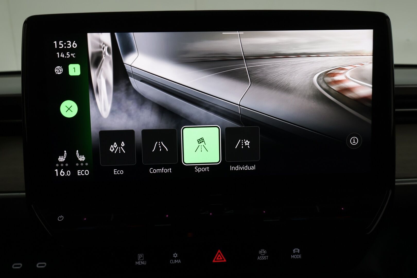 VOLKSWAGEN ID. BUZZ 2024 Pro Business 150kW - | ACC | 360°-kamera | Matrix-LED | Hierovat Sport-Muistipenkit | Koukku | Sähkö-ovet | Sähkökontti | Kaistavahti | Navi | Keyless | Kahdet renkaat | Merkkihuollot | - KORKO VAIN 3,99 %