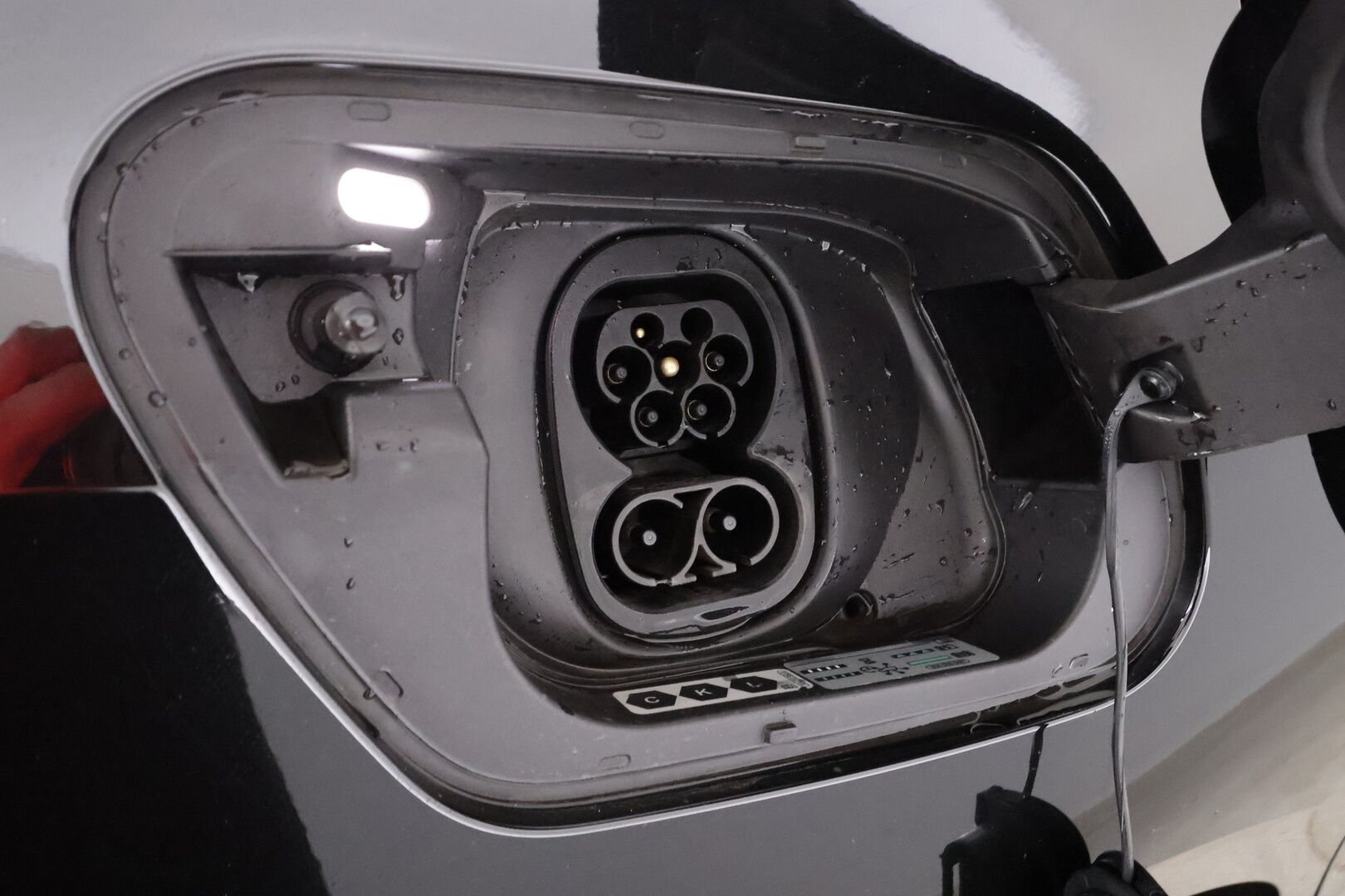 CUPRA Born 2025 e-Boost 170 kW 77 kWh - | ACC | ILP | LED | 360-Kamera | Ratinlämmitys | Digimittaristo | Apple&Android | Kahdet Renkaat | - KORKO VAIN 3,99 %