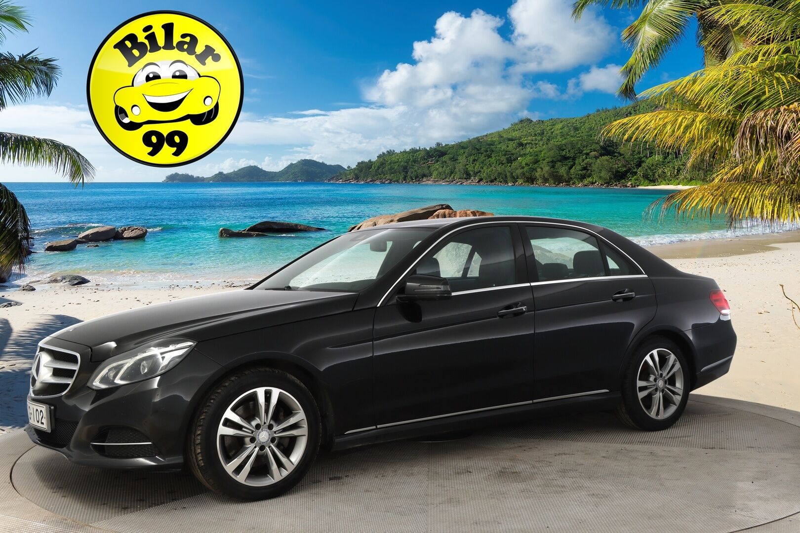 Mercedes-Benz E 2014 E 350 BLUETEC 4MATIC Sedan *H&K/  360 kamera/  Bliss/  Muistipenkit/  ILS* - Autosta löytyy 2x renkaat ja vanteet! Talveksi Lohko ja sisätilanlämmitin! Sisustan kruunaa puolinahka penkit ja mustasisäkatto!