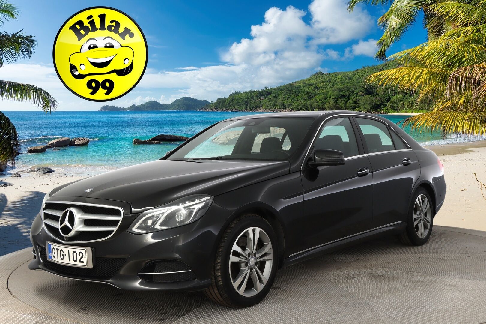 Mercedes-Benz E 2014 E 350 BLUETEC 4MATIC Sedan *H&K/  360 kamera/  Bliss/  Muistipenkit/  ILS* - Autosta löytyy 2x renkaat ja vanteet! Talveksi Lohko ja sisätilanlämmitin! Sisustan kruunaa puolinahka penkit ja mustasisäkatto!