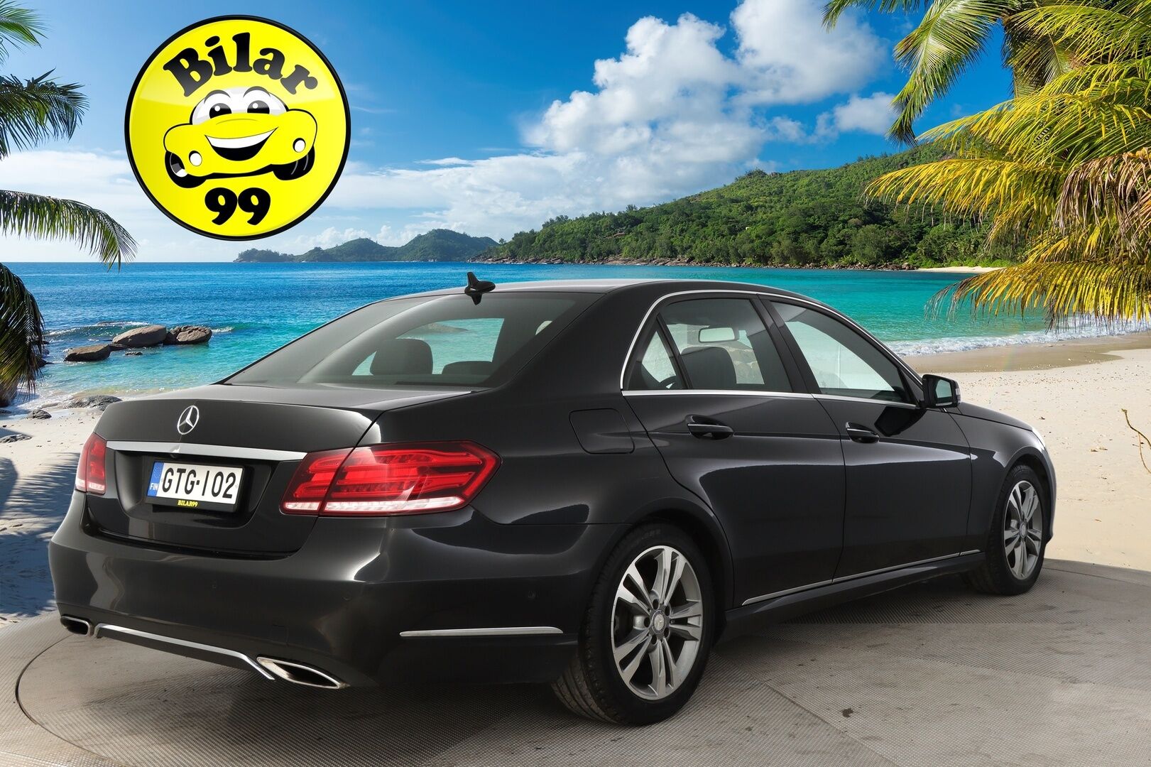 Mercedes-Benz E 2014 E 350 BLUETEC 4MATIC Sedan *H&K/  360 kamera/  Bliss/  Muistipenkit/  ILS* - Autosta löytyy 2x renkaat ja vanteet! Talveksi Lohko ja sisätilanlämmitin! Sisustan kruunaa puolinahka penkit ja mustasisäkatto!