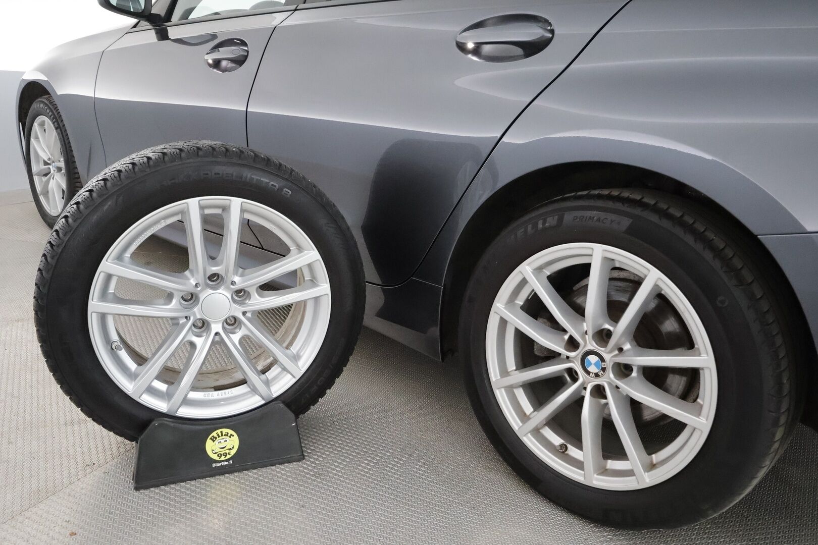 BMW 320 2020 i A G20 Sedan xDrive Business **1-om. Suomi-auto / Vakkari / Muistipenkki / ComfortAccess / P.tutkat ** - Kahdet huippurenkaat / Juuri huollettu / 1-omisteinen Suomi-auto