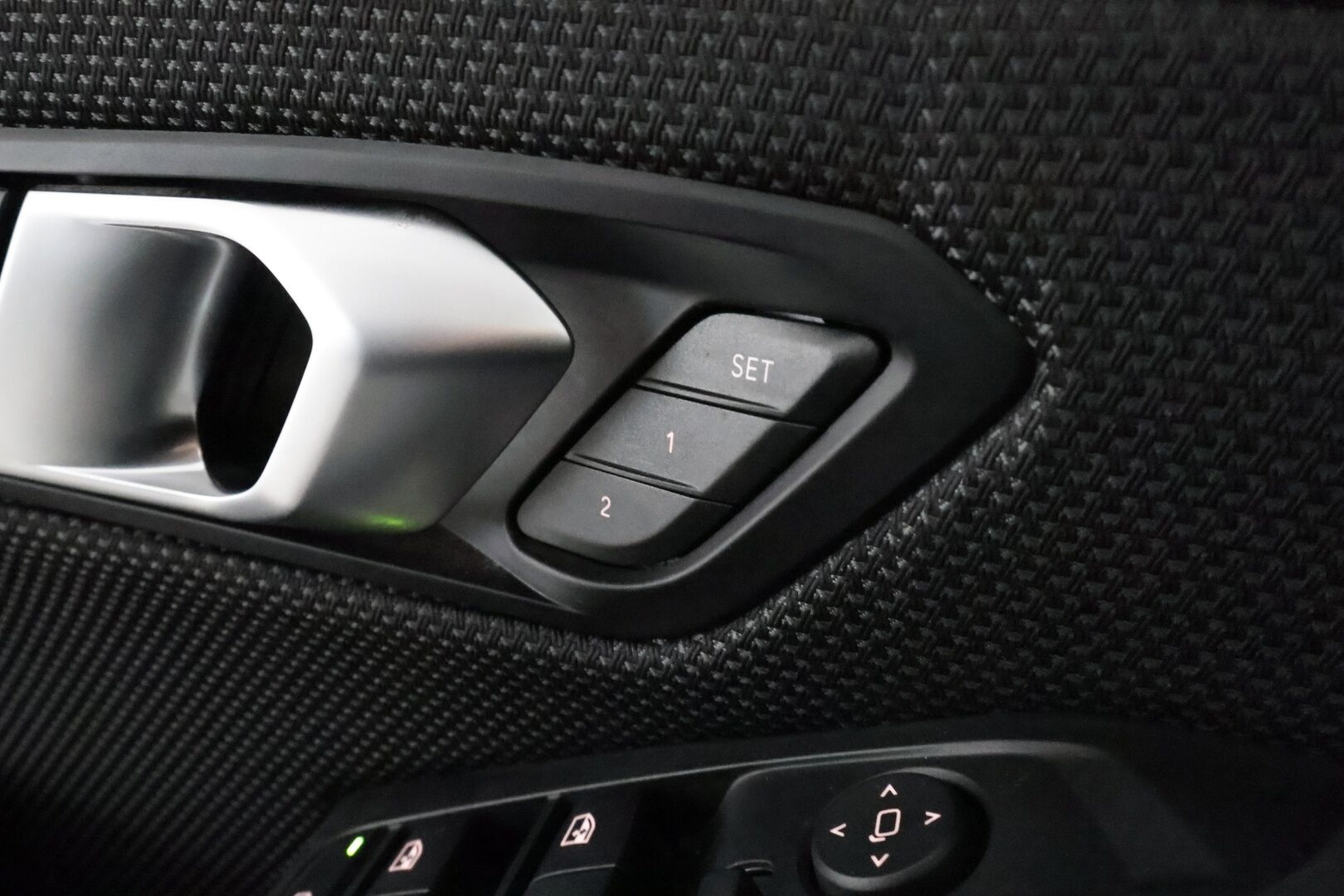 BMW 320 2020 i A G20 Sedan xDrive Business **1-om. Suomi-auto / Vakkari / Muistipenkki / ComfortAccess / P.tutkat ** - Kahdet huippurenkaat / Juuri huollettu / 1-omisteinen Suomi-auto