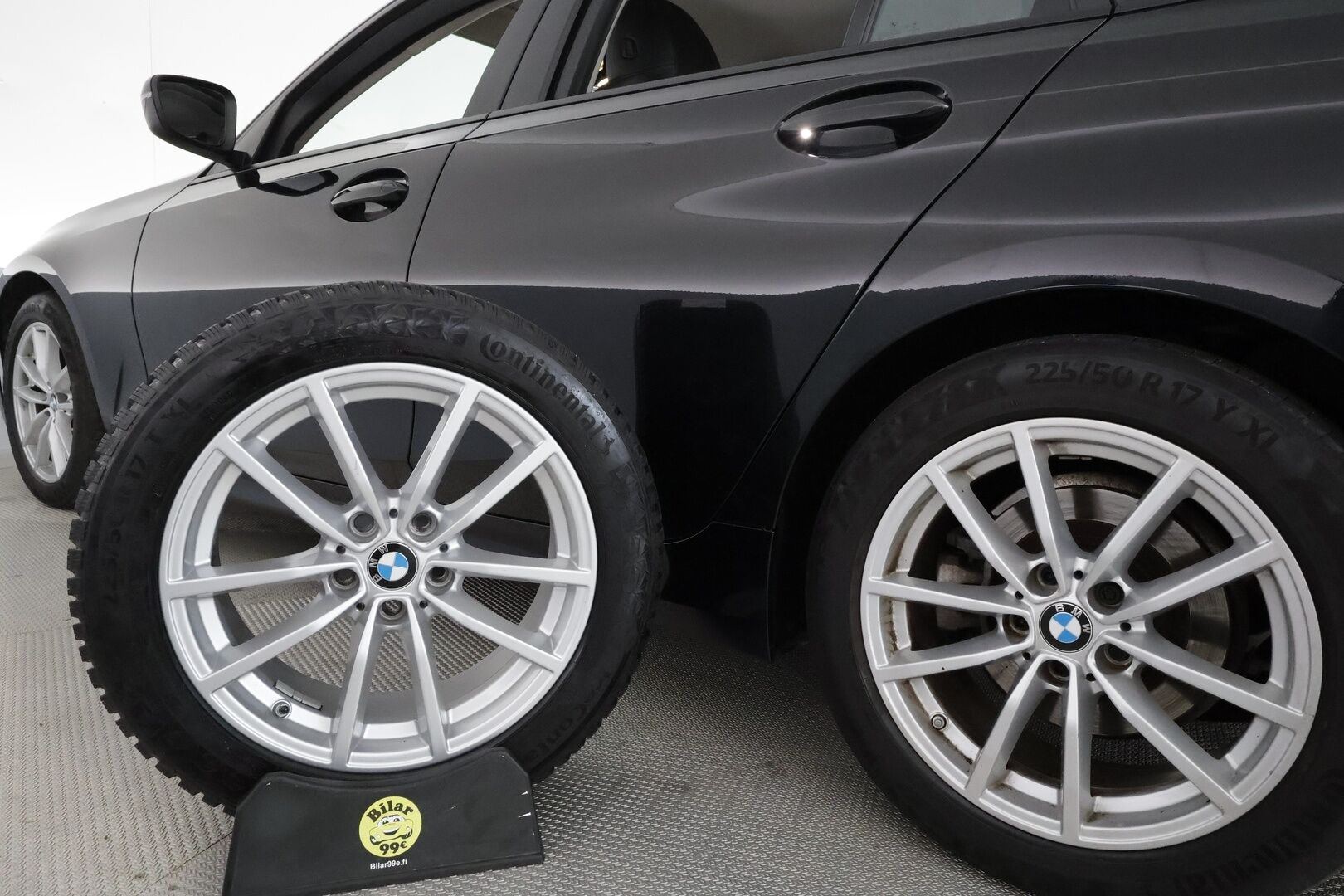 BMW 320 2020 G21 Touring 320i A Business **HiFi / Webasto / LED / Sporttipenkit / P.Tutkat / Navi / Kaistavahti / Apple&Android** - Suomi-auto / Kahdet Renkaat