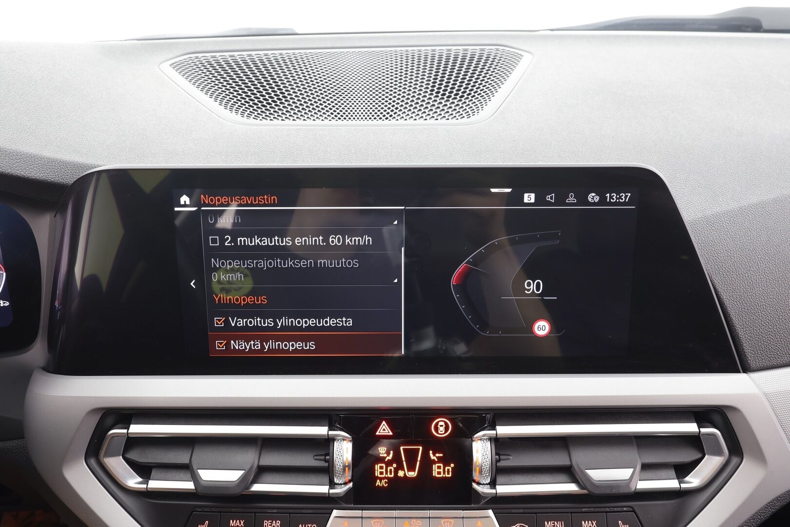 BMW 320 2020 G21 Touring 320i A Business - | Vakkari | Webasto | LED | Hifit | P.tutkat | Sporttipenkit | Ratinlämmitys |  Puolinahat | Apple&Android | Suomi-auto | Kahdet Renkaat |