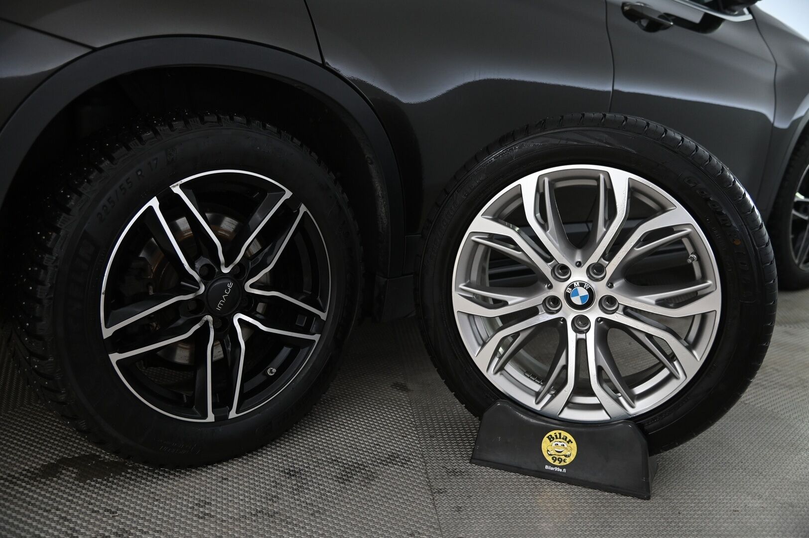 BMW X1 2021 F48 xDrive25e A Business Sport LCI *ACC / Hifit / HUD / Navi / Koukku* - M-Sport Ratti / Driving Assistant Plus / Kahdet renkaat alumiinivanteilla!*