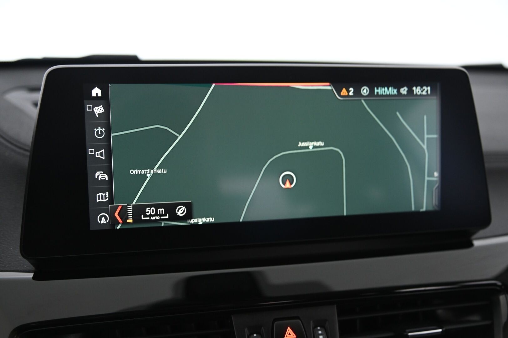 BMW X1 2021 F48 xDrive25e A Business Sport LCI *ACC / Hifit / HUD / Navi / Koukku* - M-Sport Ratti / Driving Assistant Plus / Kahdet renkaat alumiinivanteilla!*