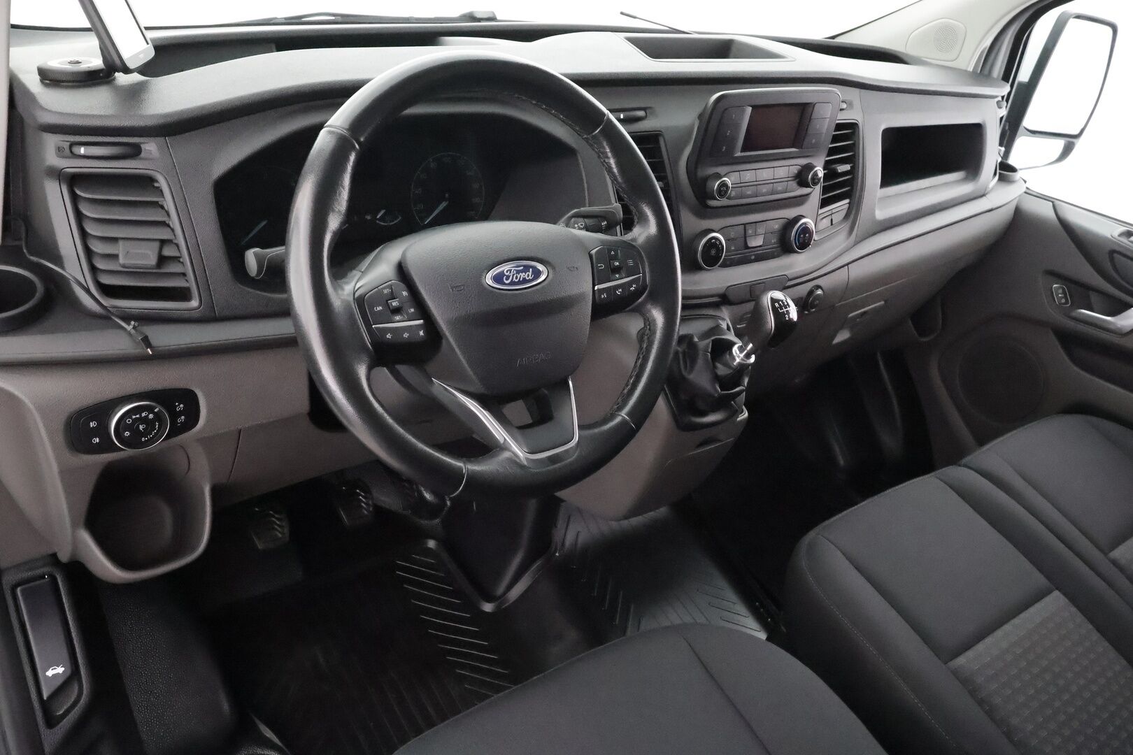 Ford Transit Custom 2020 320 2,0TDCi 105 hv M6 Etuveto Trend Van N1 L2H1 * Webasto / Koukku / Vakkari / Bluetooth / Ilmastointi * - P.Kamera / Penkinlämmittimet / Lämmitettävä tuulilasi / Suomi-auto / ALV / Merkkihuollot / Kahdet renkaat aluvanteilla