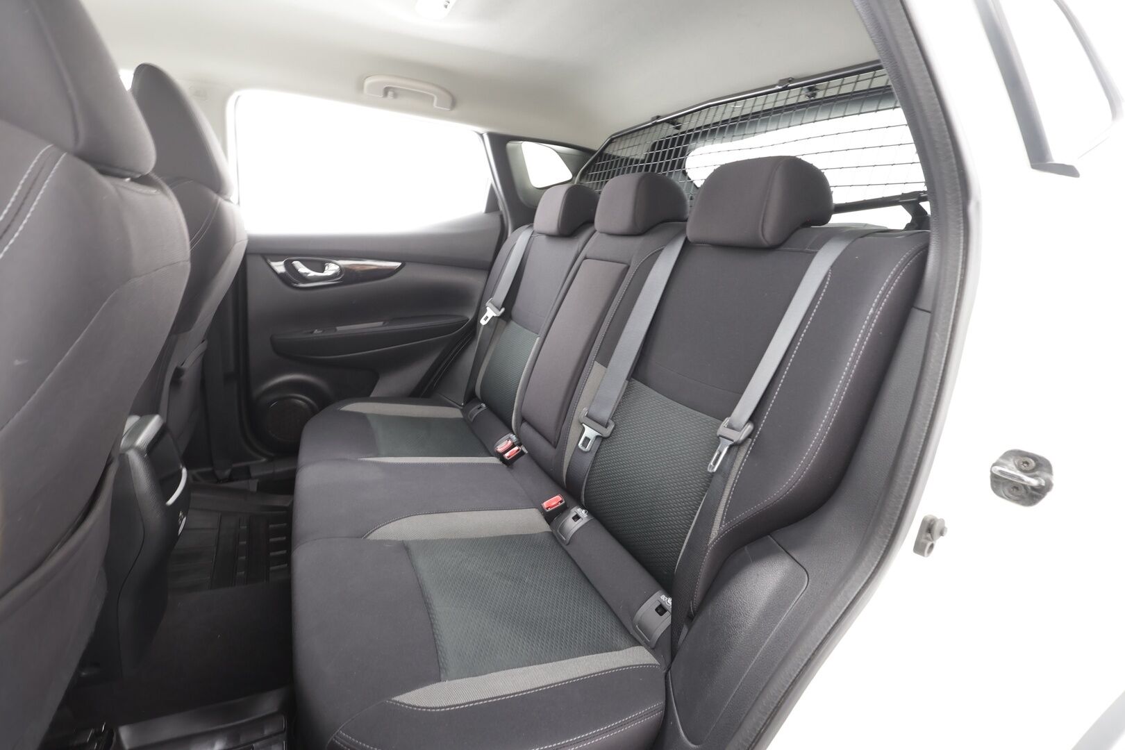 Nissan Qashqai 2020 DIG-T 160 N-Connecta 2WD DCT * Vakkari / 360° / Kaistavahti / Navi / Lohko+Sisä / Keyless / Bluetooth * - 1.Om Suomi-auto / Kahdet renkaat aluvanteilla - HULLUT AVAJAISHULINAT KORKOTARJOUS 3,29 %