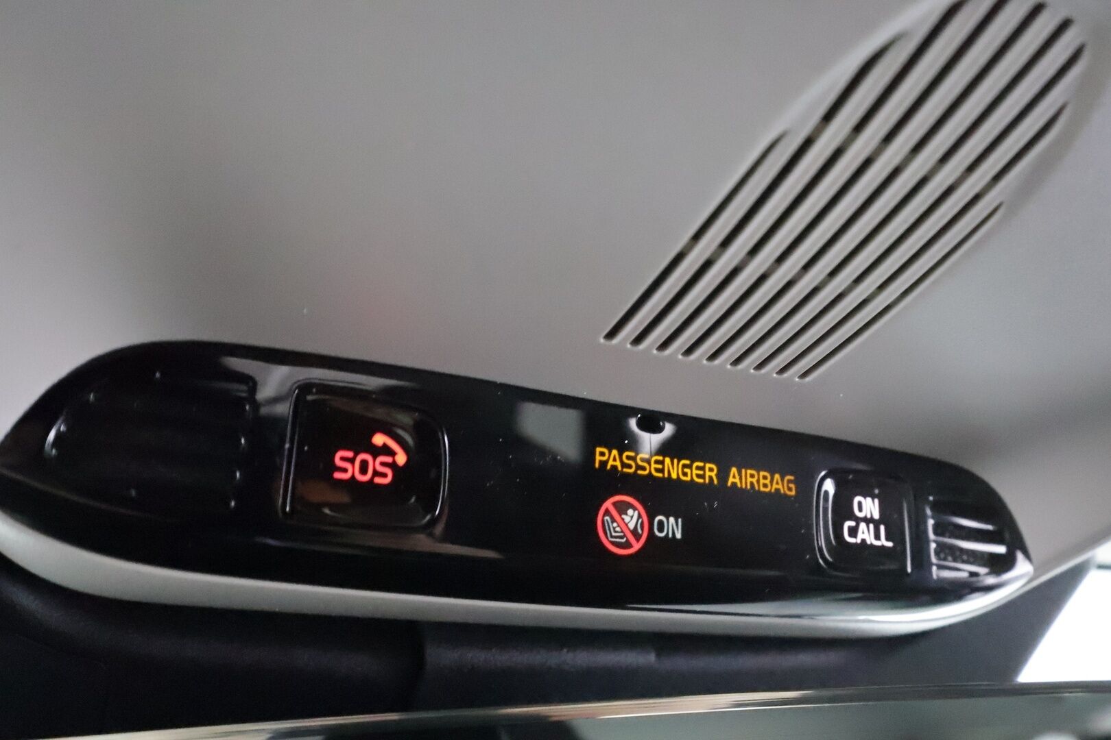 Volvo XC60 2020 B5 AWD MHEV Business Inscription aut * ACC / P.kamera / Full LED / Hierovat muistipenkit / Webasto / Koukku / KeylessGo * - Ilmastoidut nahat / Suomi-auto / Kahdet renkaat aluvanteilla - HULLUT AVAJAISHULINAT KORKOTARJOUS 3,29 %