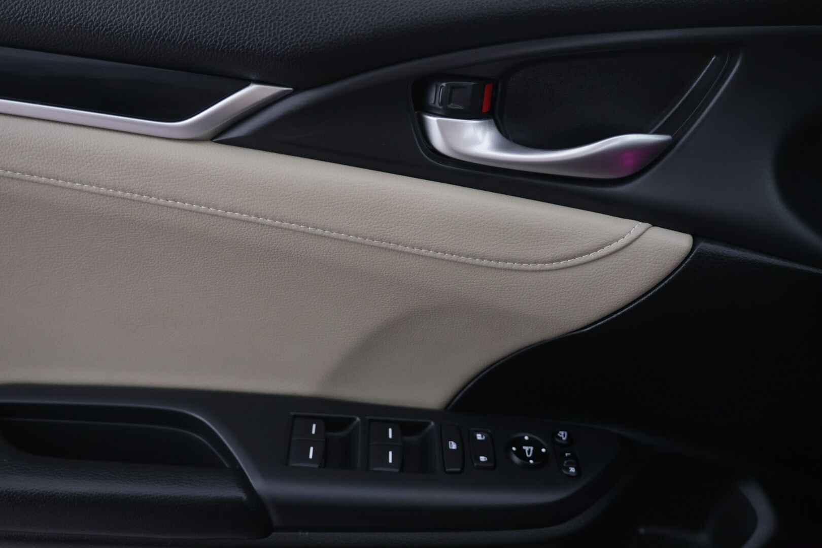Honda Civic 2020 Sedan Executive AT - | ACC | Nahkapenkit | P-Kamera | Kaistavahti |