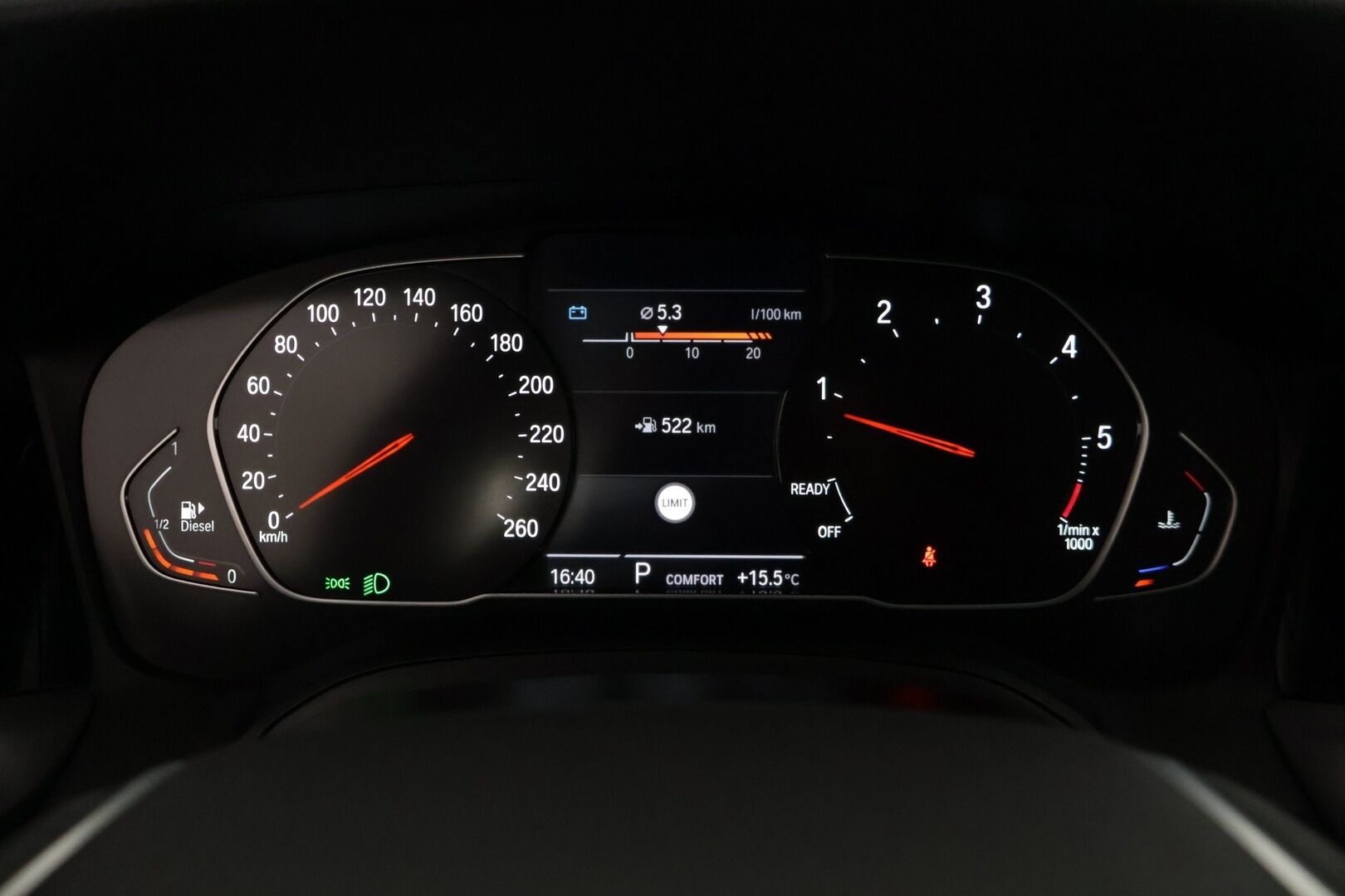 BMW 320 2021 G21 Touring 320d A xDrive Business MHEV ** Suomi-auto / Vetokoukku / Display Key / P.Tutkat / LED ** - 2-omisteinen / 2x vanteet