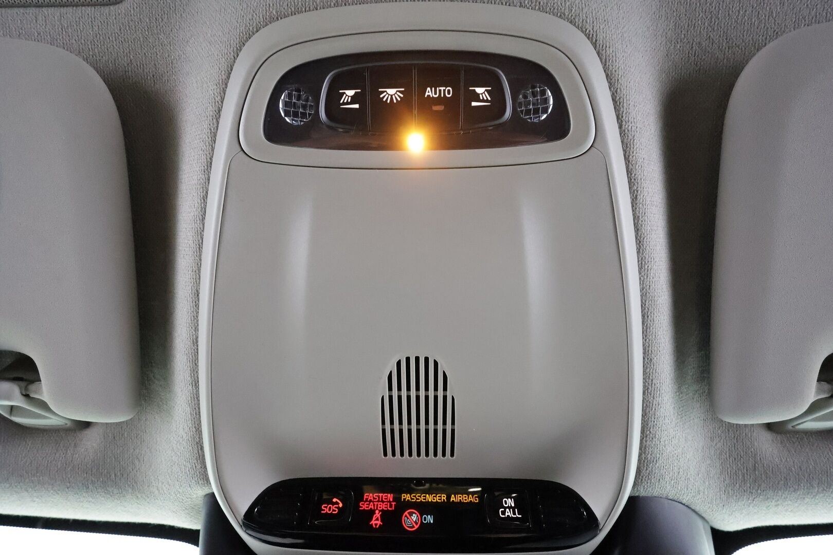 Volvo XC40 2021 T5 TwE Inscription aut * ACC / P.kamera / LED / Navi / Webasto / Sporttinahat / KeylessGo / Sähköluukku * - Suomi-auto / Kahdet renkaat aluvanteilla / Merkkihuollettu - HULLUT JOULUT KORKOTARJOUS 2,49% 