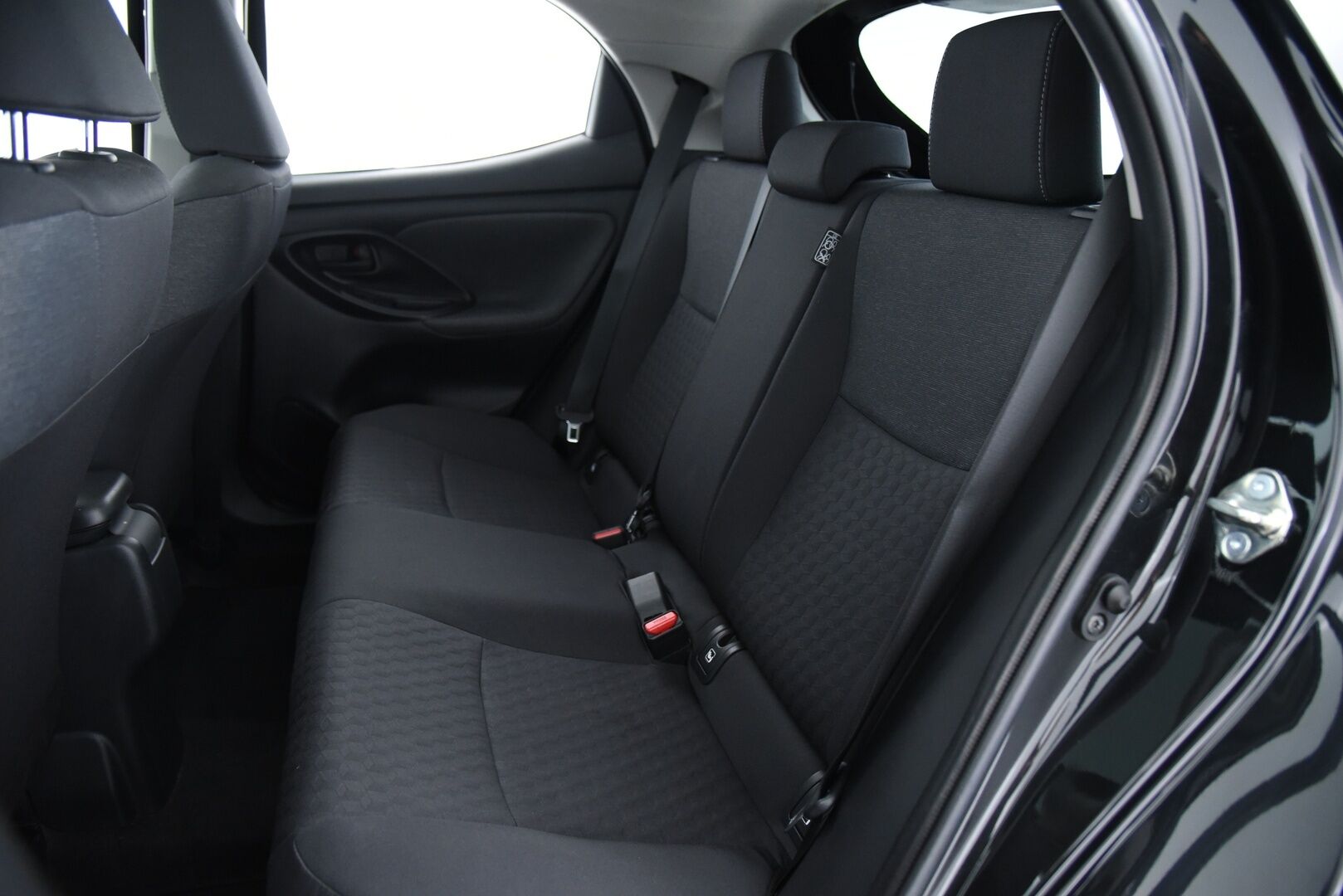 Toyota Yaris 2021 1,5 Hybrid Style / Adapt. vakkari / Suomi-Auto / JBL / LED  / P. Kamera - Merkkihuolettu / BLIS / AppleCarPlay / AndroidAuto