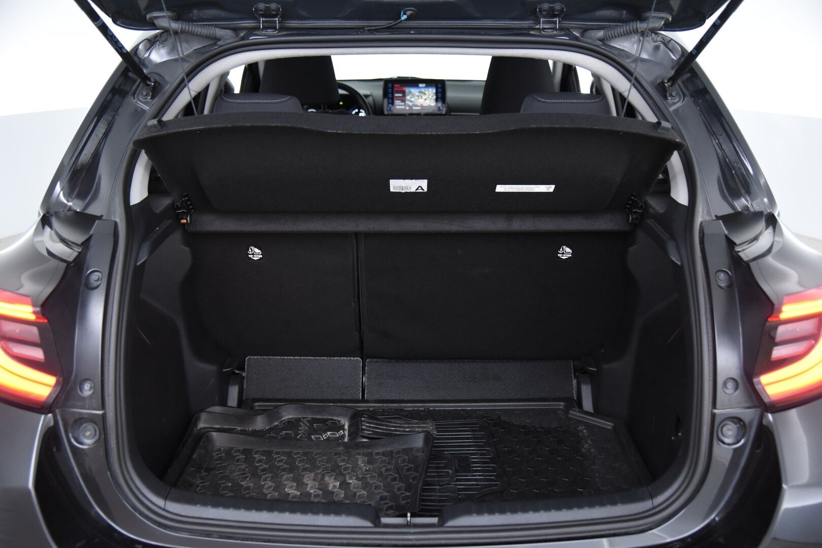 Toyota Yaris 2021 1,5 Hybrid Style / Adapt. vakkari / Suomi-Auto / JBL / LED  / P. Kamera - Merkkihuolettu / BLIS / AppleCarPlay / AndroidAuto