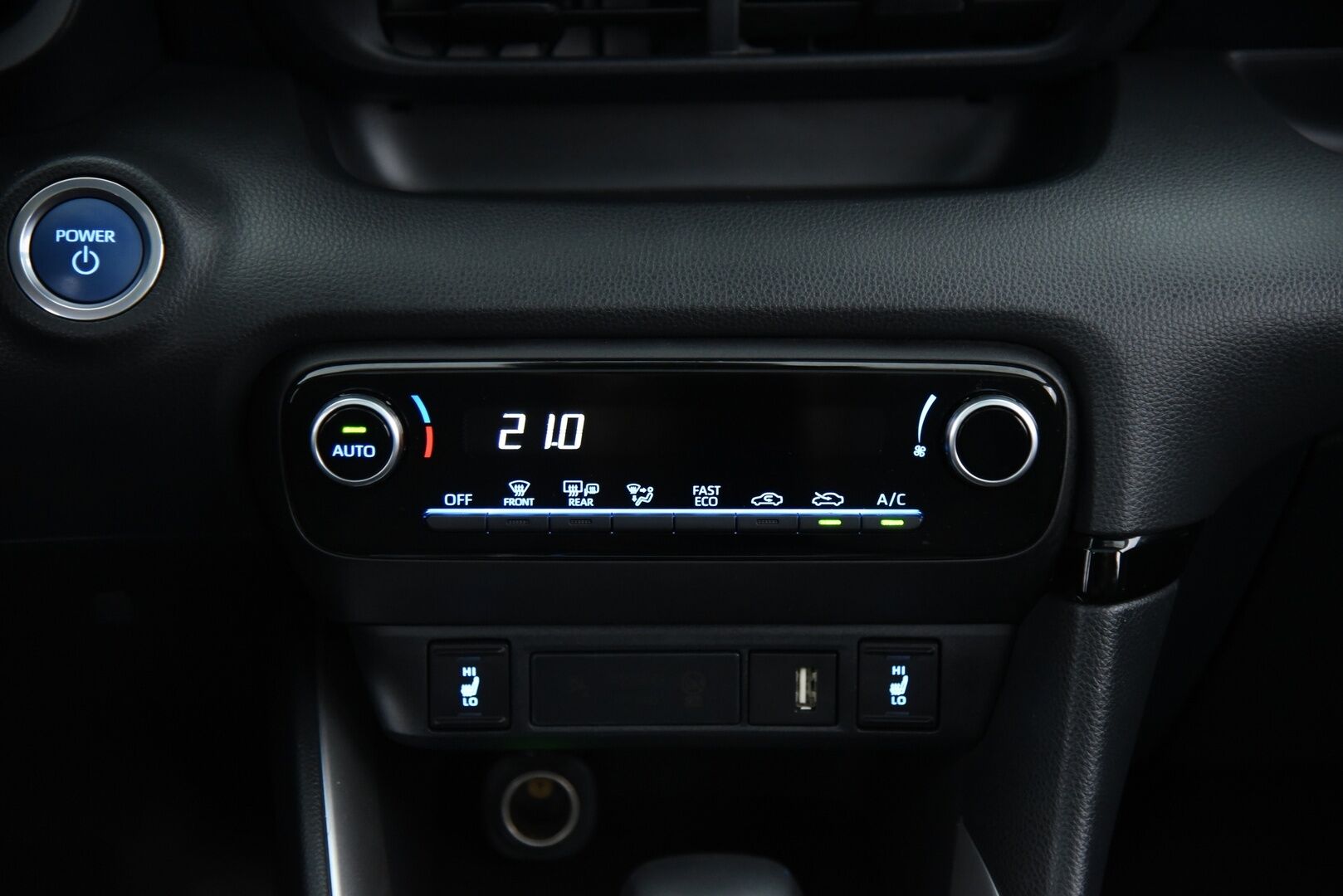 Toyota Yaris 2021 1,5 Hybrid Style / Adapt. vakkari / Suomi-Auto / JBL / LED  / P. Kamera - Merkkihuolettu / BLIS / AppleCarPlay / AndroidAuto