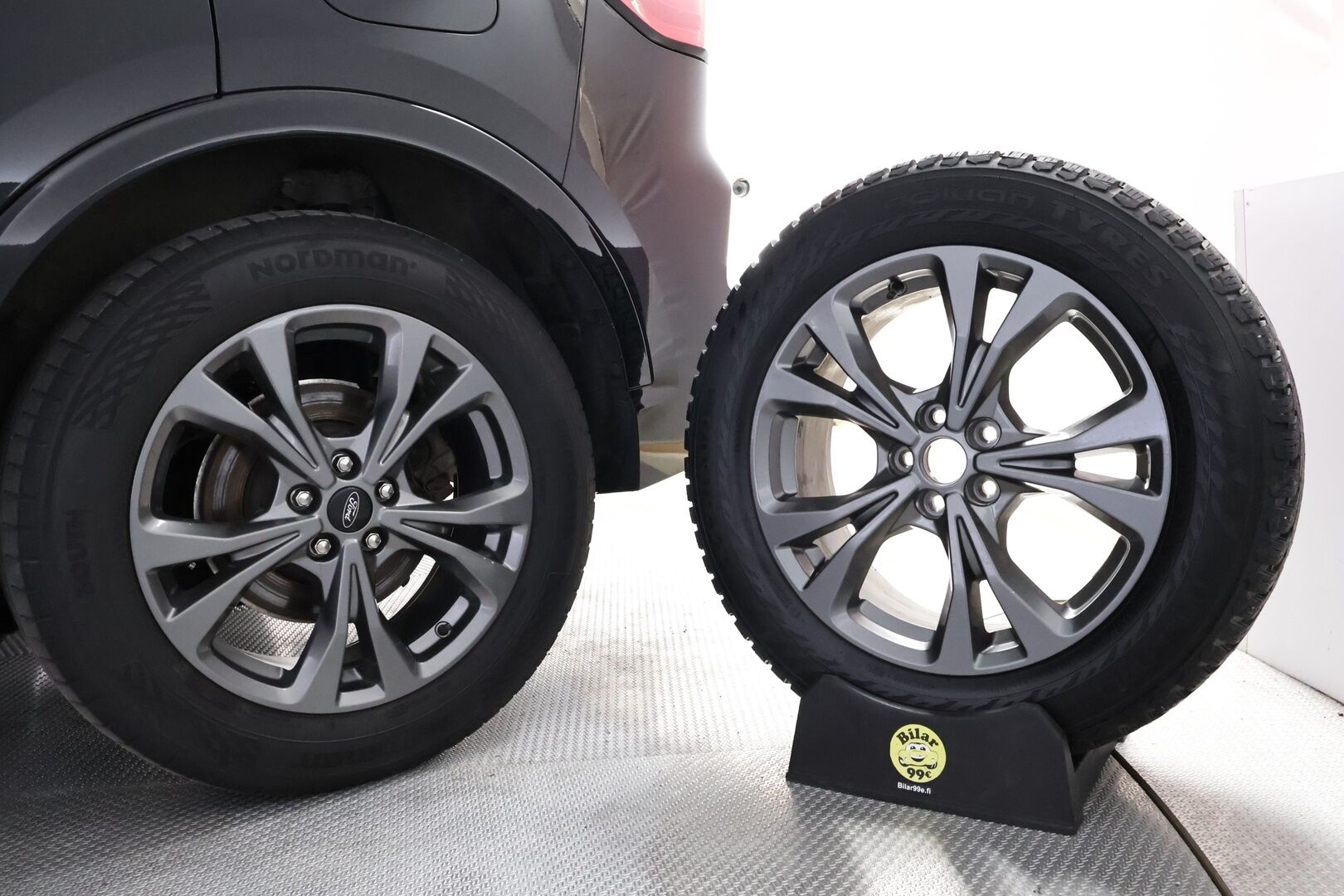 Ford Kuga 2021 2,5 Hybrid (HEV) 190hv CVT AWD ST-Line X 5-ovinen - Suomiauto | Bang&Olufsen | HUD | Peruutuskamera | Koukku |  Nahka-Alcantara | Lämm.tuulilasi | LED | Juuri saapunut!