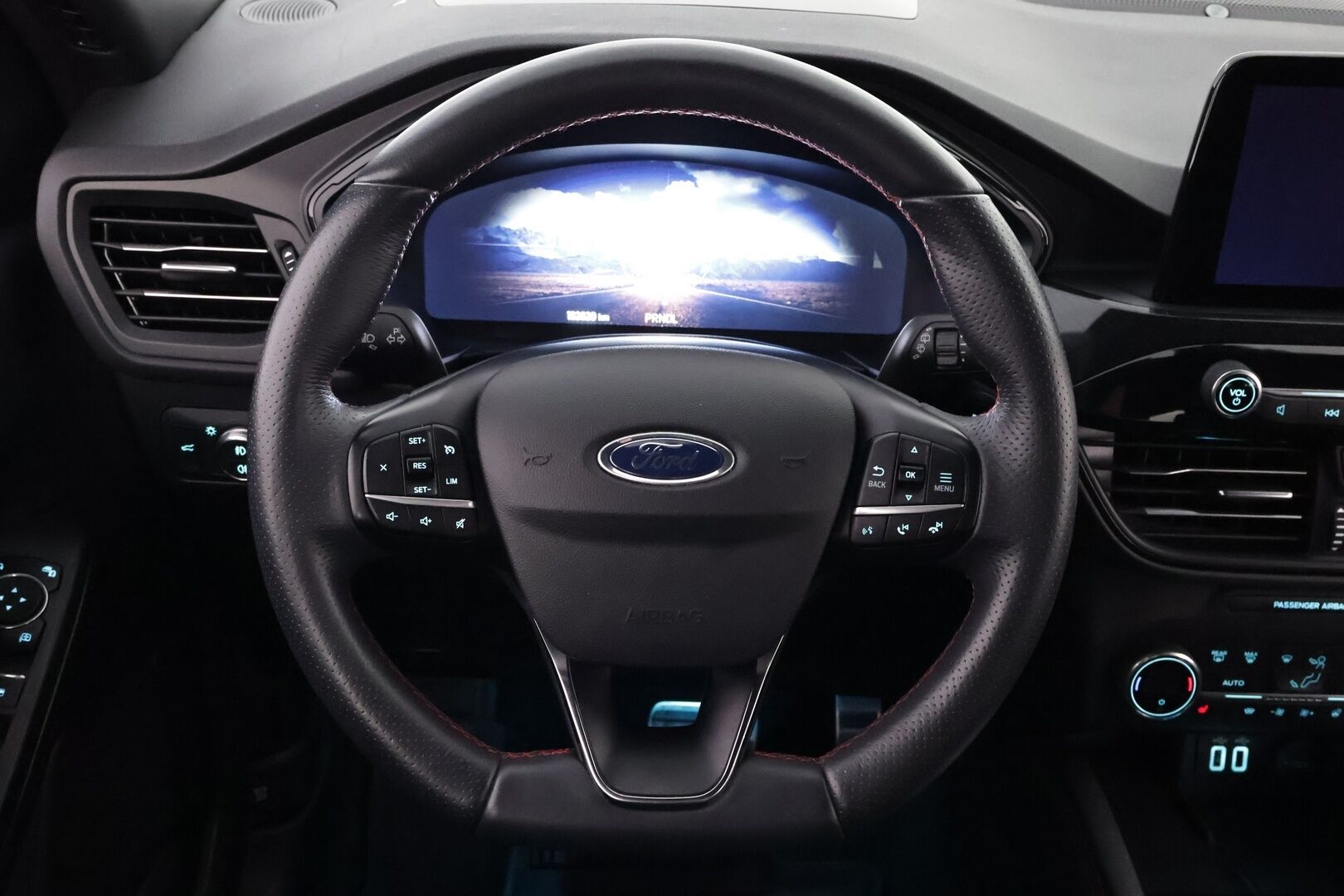 Ford Kuga 2021 2,5 Hybrid (HEV) 190hv CVT AWD ST-Line X 5-ovinen - Suomiauto | Bang&Olufsen | HUD | Peruutuskamera | Koukku |  Nahka-Alcantara | Lämm.tuulilasi | LED | Juuri saapunut!
