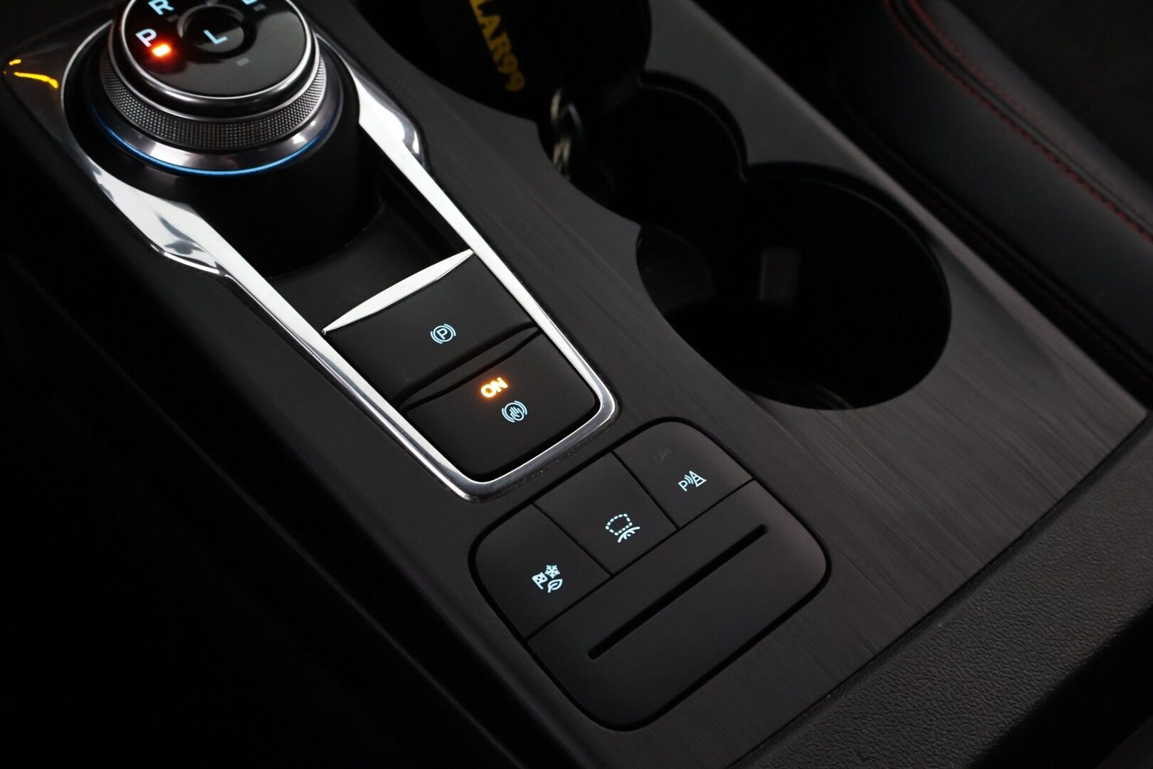 Ford Kuga 2021 2,5 Hybrid (HEV) 190hv CVT AWD ST-Line X 5-ovinen - Suomiauto | Bang&Olufsen | HUD | Peruutuskamera | Koukku |  Nahka-Alcantara | Lämm.tuulilasi | LED | Juuri saapunut!