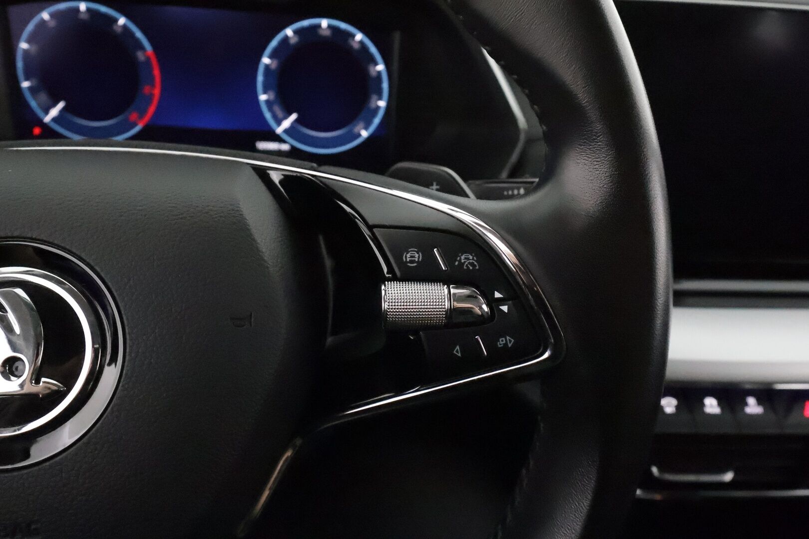 Skoda Octavia 2021 Combi 1,0 TSI Style eTEC DSG **Webasto / Matrix-LED / ACC / P. Kamera / Navi / Kaistavahti / Digimittaristo / Keyless** - 1-om Suomi-auto / Kahdet Renkaat