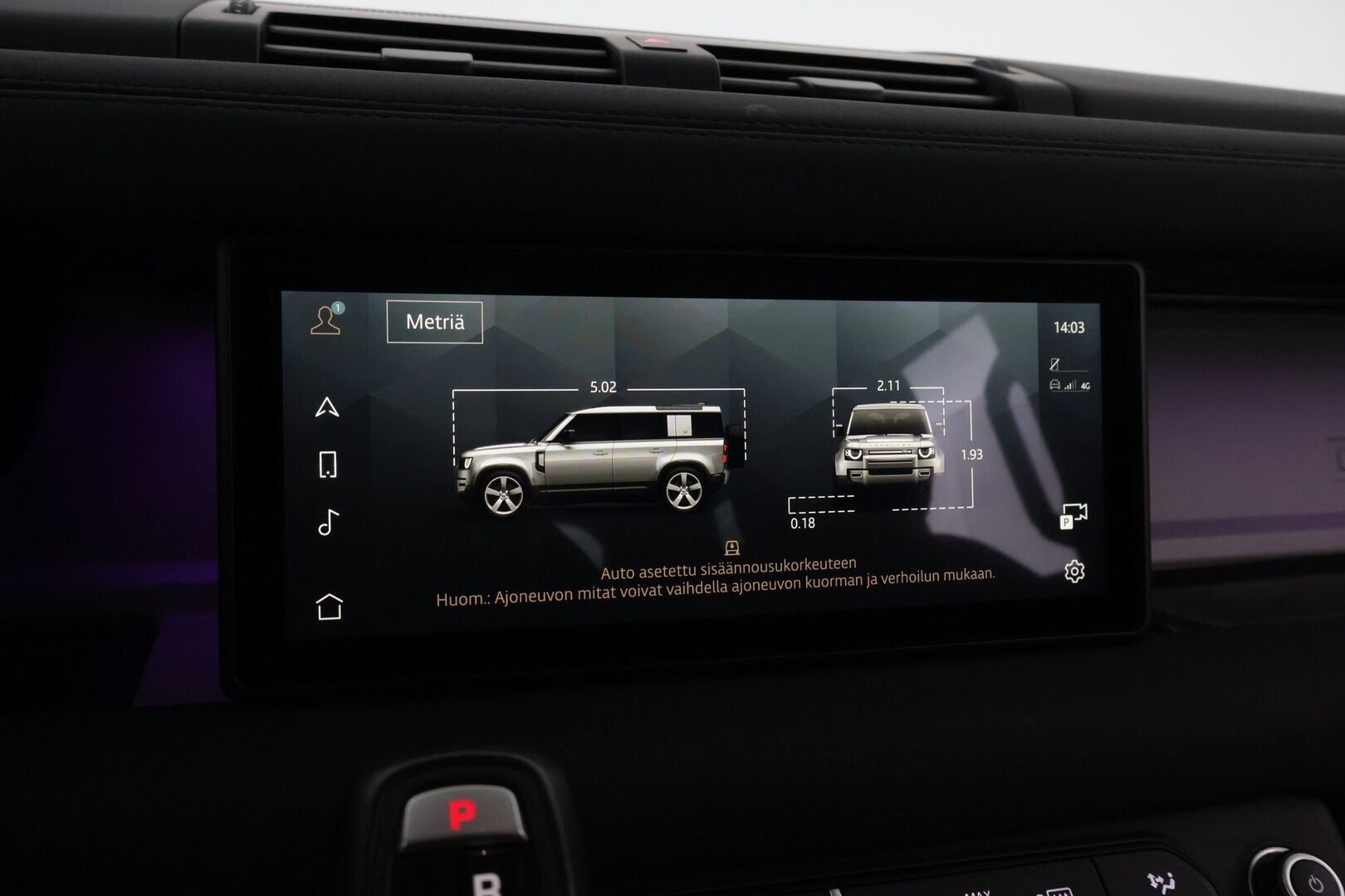 Land Rover Defender 2023 110 P400e Plug-in Hybrid SE 23MY * 1OM Suomiauto / Webasto / Meridian Surround / Matrix LED / Koukku / Nahkasisusta - Adapt.Vakkari / Ilma-Alusta / Terrain Response / Muistipenkki / Lämpölasi / SUPERVARUSTEET!