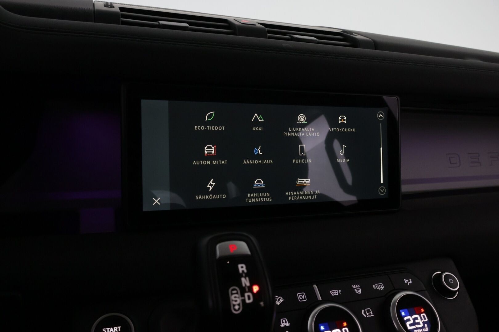 Land Rover Defender 2023 110 P400e Plug-in Hybrid SE 23MY * 1OM Suomiauto / Webasto / Meridian Surround / Matrix LED / Koukku / Nahkasisusta - Adapt.Vakkari / Ilma-Alusta / Terrain Response / Muistipenkki / Lämpölasi / SUPERVARUSTEET!
