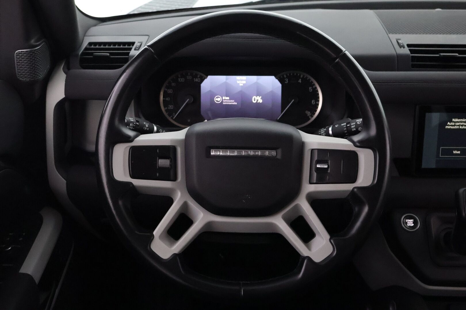 Land Rover Defender 2023 110 P400e Plug-in Hybrid SE 23MY - 1OM Suomiauto / Webasto / Meridian / Matrix LED /  Adapt.Vakkari / Ilma-Alusta / Vetokoukku / Nahkasisusta / Supervarusteet! - HULLUT JOULUT KORKOTARJOUS 2,49% 