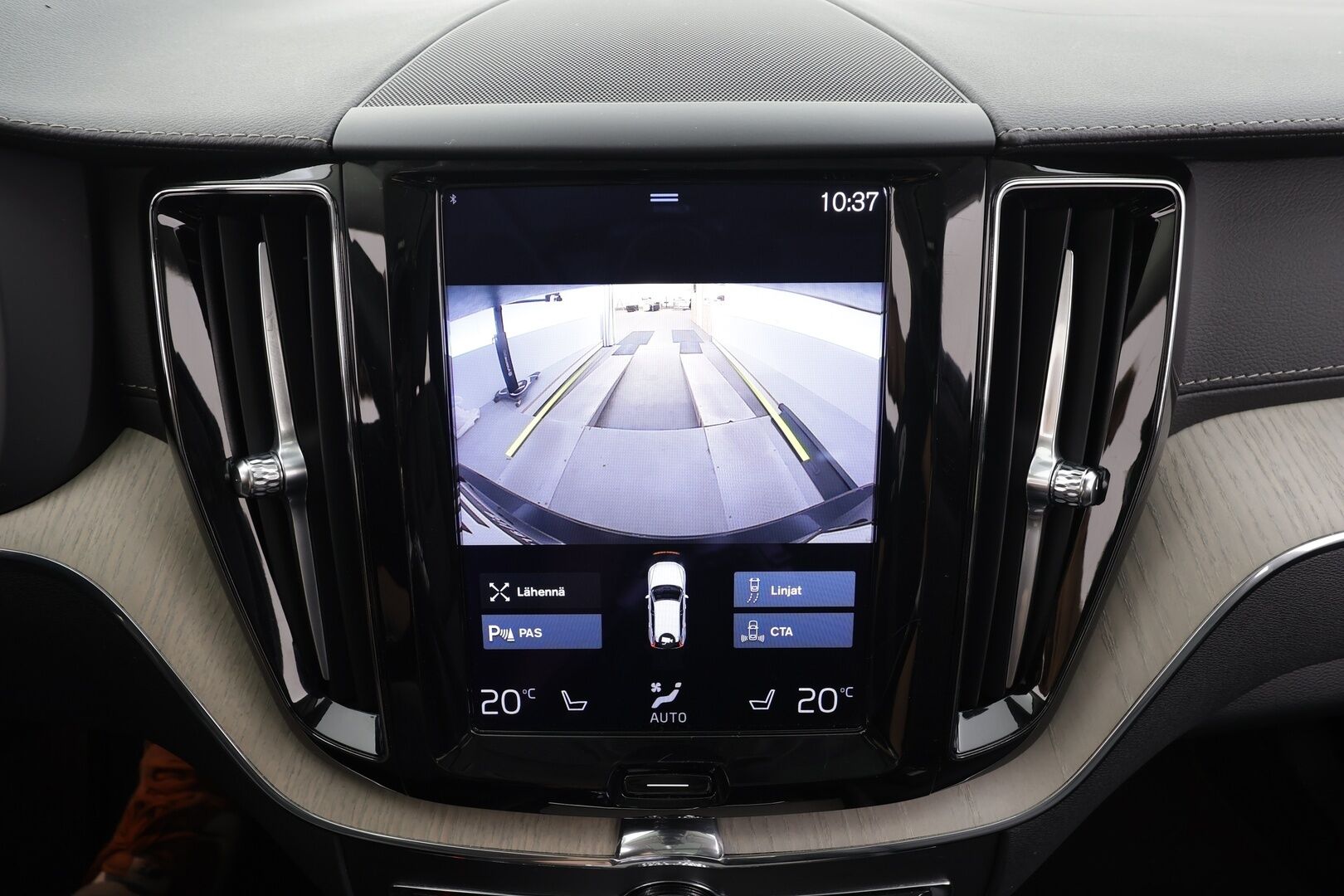 Volvo XC60 2021 T6 TwE AWD Business Inscription aut. - | ACC | Webasto | LED | Panorama | High performance audio | Muistipenkki | Keyless | Apple&Android | 1.Om Suomi-auto | Kahdet Renkaat |