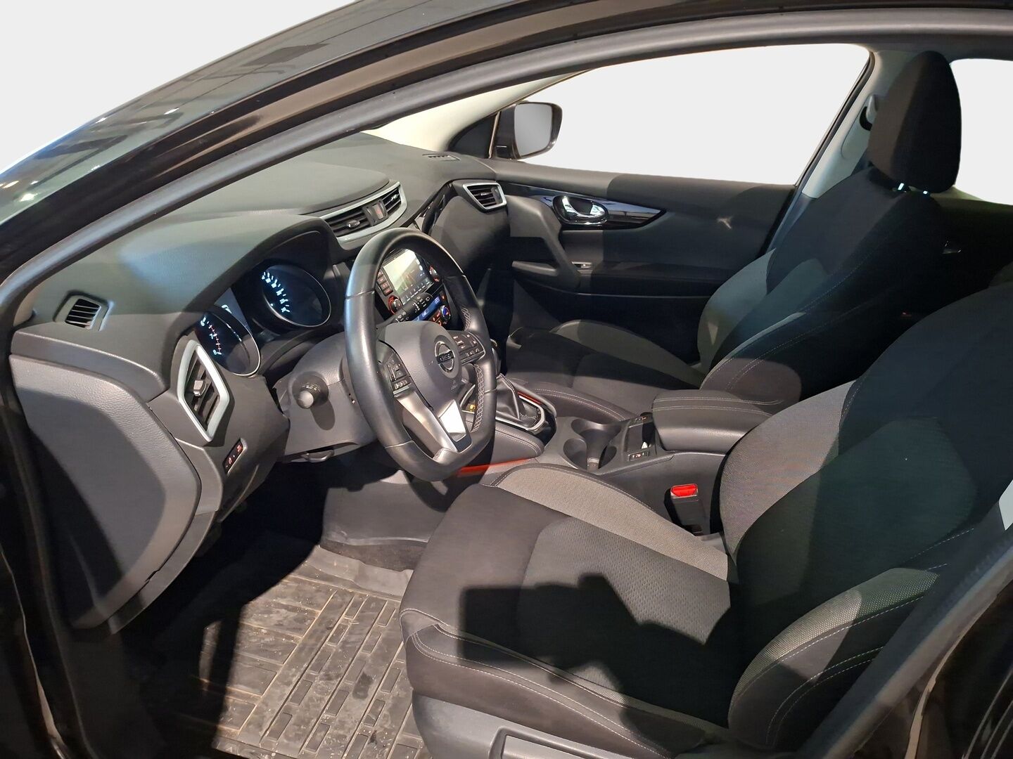 Nissan Qashqai 2021 DIG-T 160 N-Connecta 2WD DCT MY21 - | 1-Omisteinen | Suomi-auto | 360-Kamera | Vakkari | Navi | KeyLessgo | Koukku | Lohko+Sisätilanlämmitin | - KORKO VAIN 3,99 %