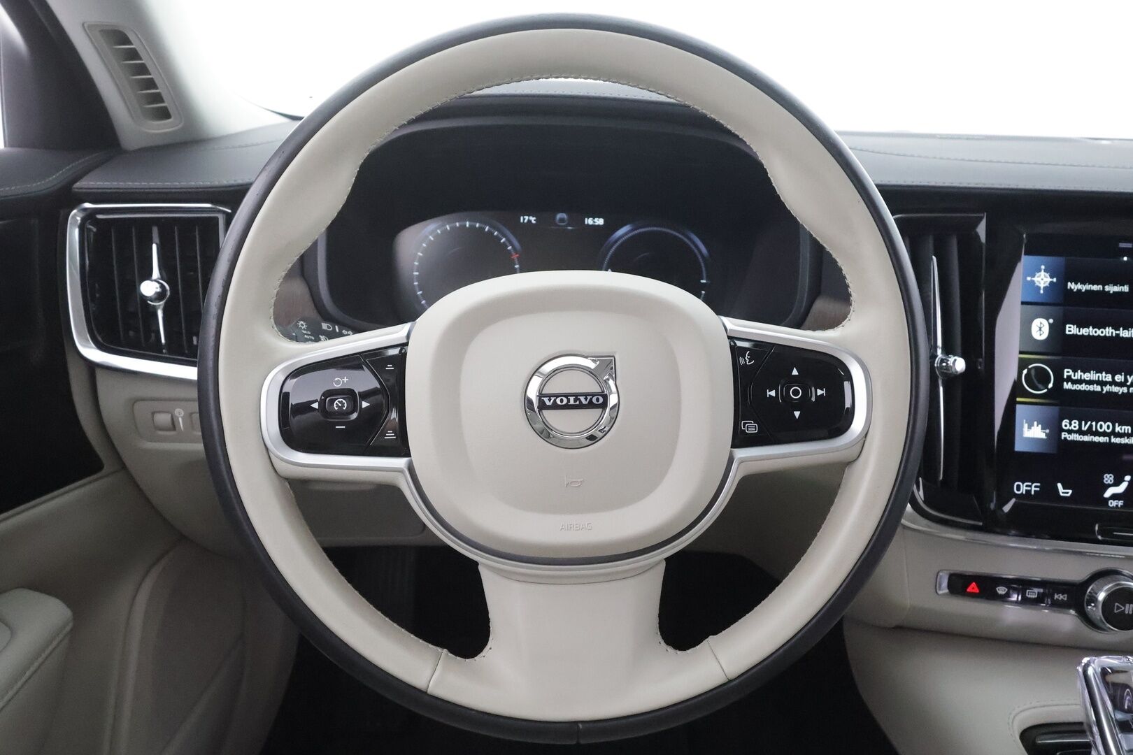 Volvo V90 2021 T6 TwE AWD Business Inscription aut - | ACC | Webasto | Koukku | H&K | Full-LED | Muistipenkit | BLIS | P.Kamera | Navi | Sporttinahat | Keyless | Ratinlämmitin | Suomi-auto | Kahdet renkaat aluvanteilla | Merkkihuollettu | 